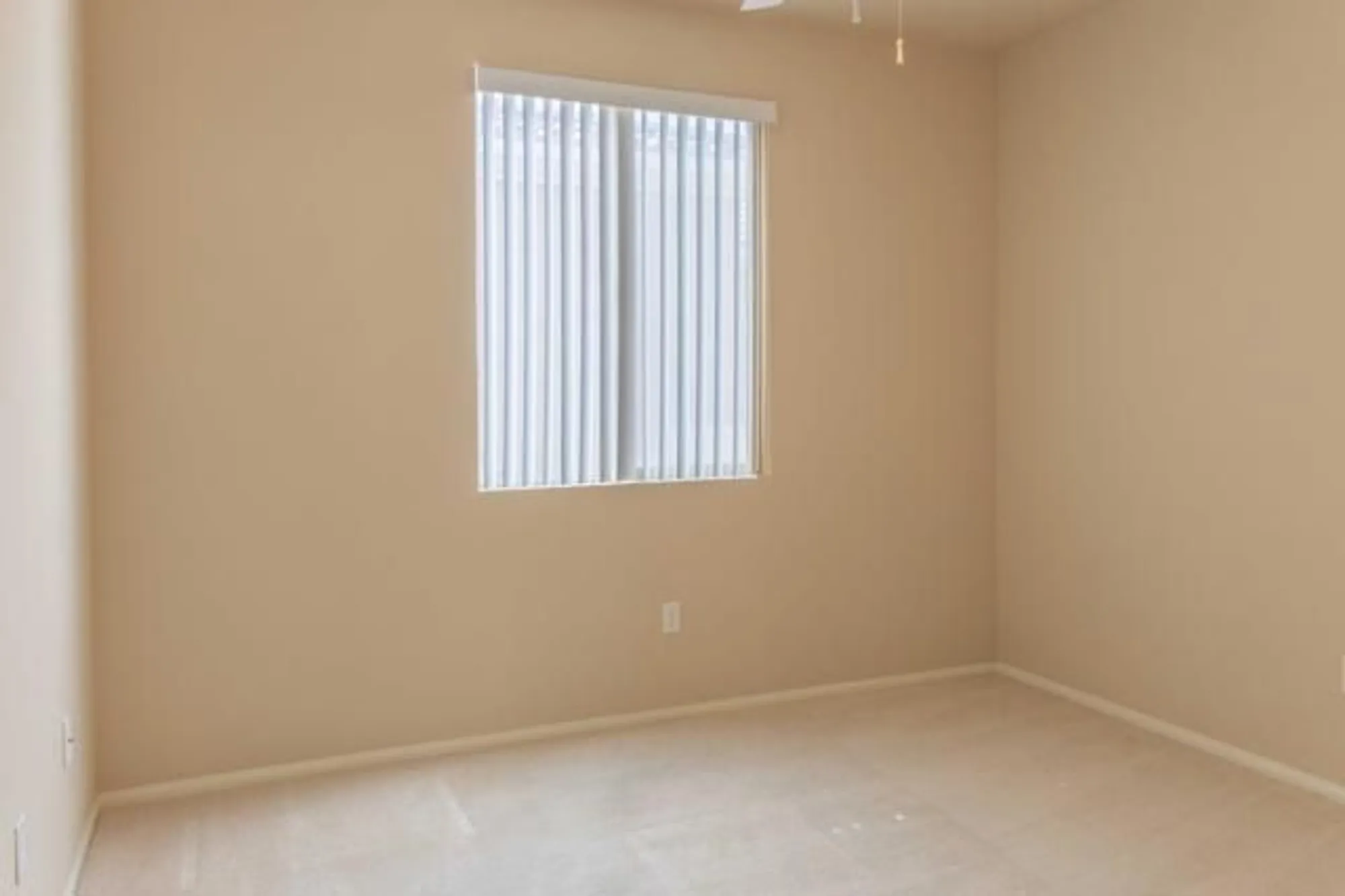 Property Slideshow image 15 of 21 | 81701 avenida de baile, Indio, CA, 92203