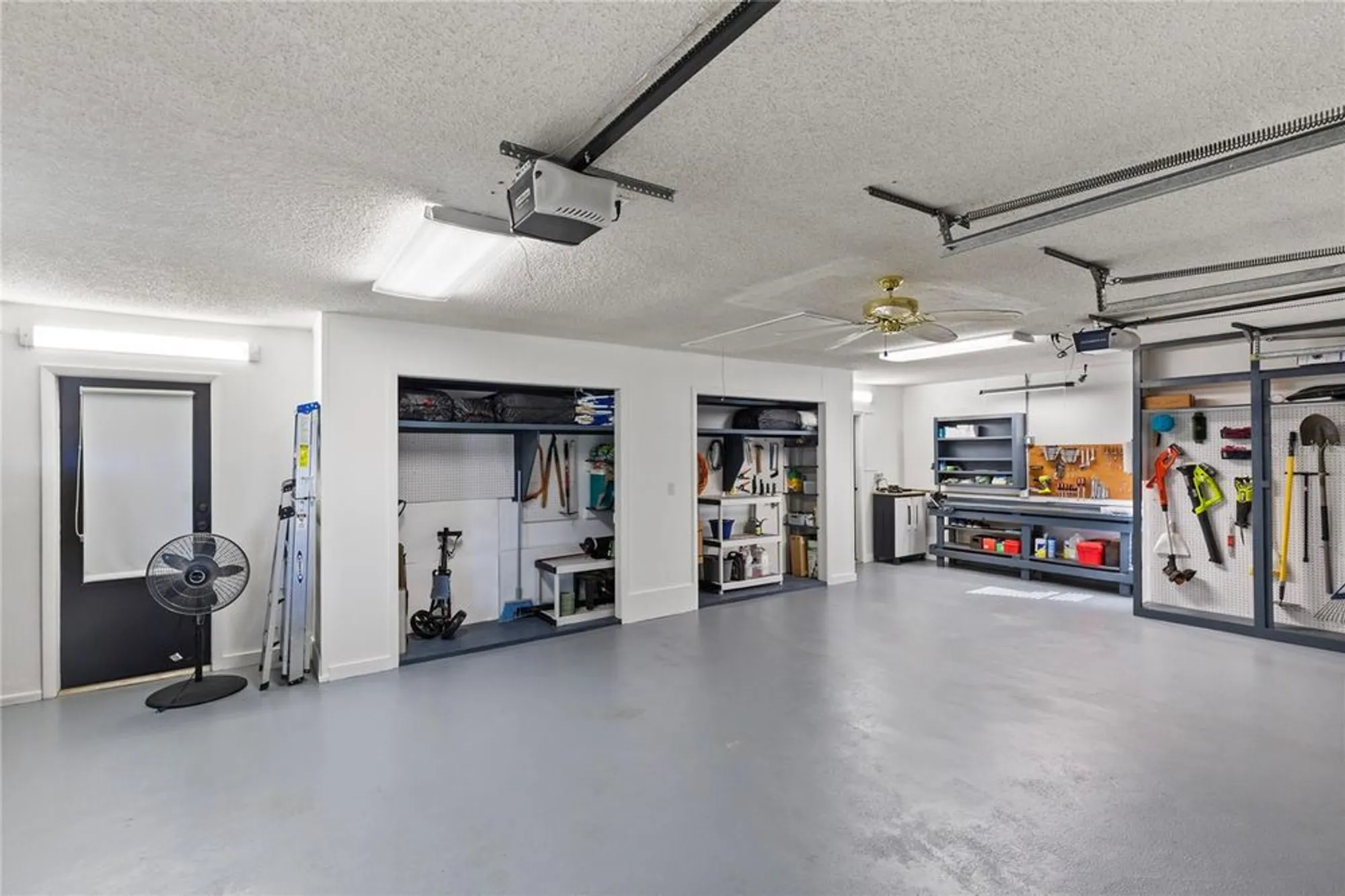 Property Slideshow image 41 of 54 | 2216 sequoia dr, Clearwater, FL, 33763