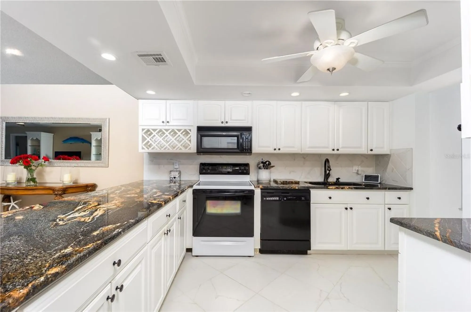 Property Slideshow image 12 of 33 | 3100 se pruitt rd apt b102, Port Saint Lucie, FL, 34952