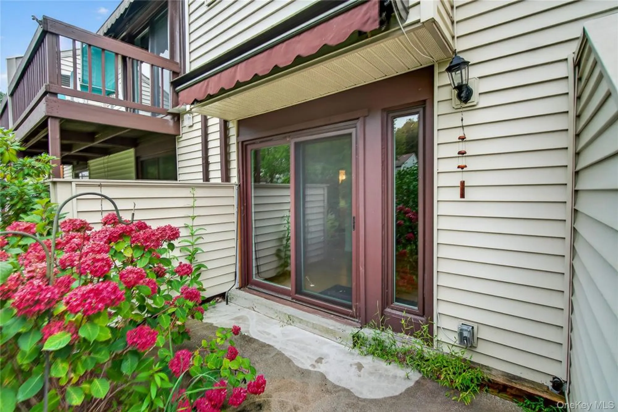 Property Slideshow image 27 of 44 | 41 jefferson oval b, Yorktown Heights, NY, 10598