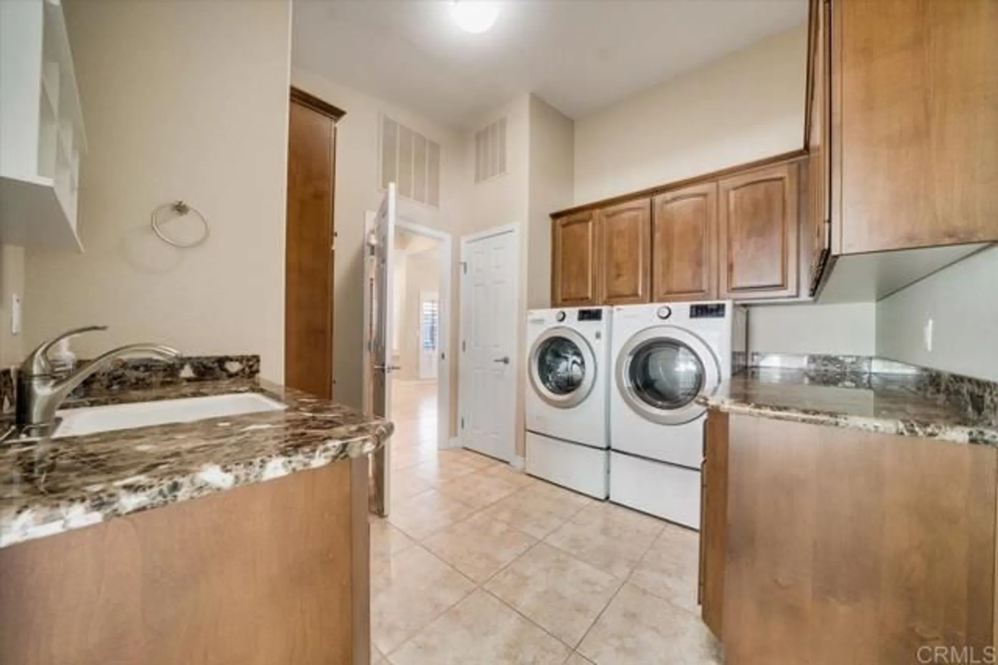 Property Slideshow image 17 of 53 | 3438 don ortega dr, Carlsbad, CA, 92010