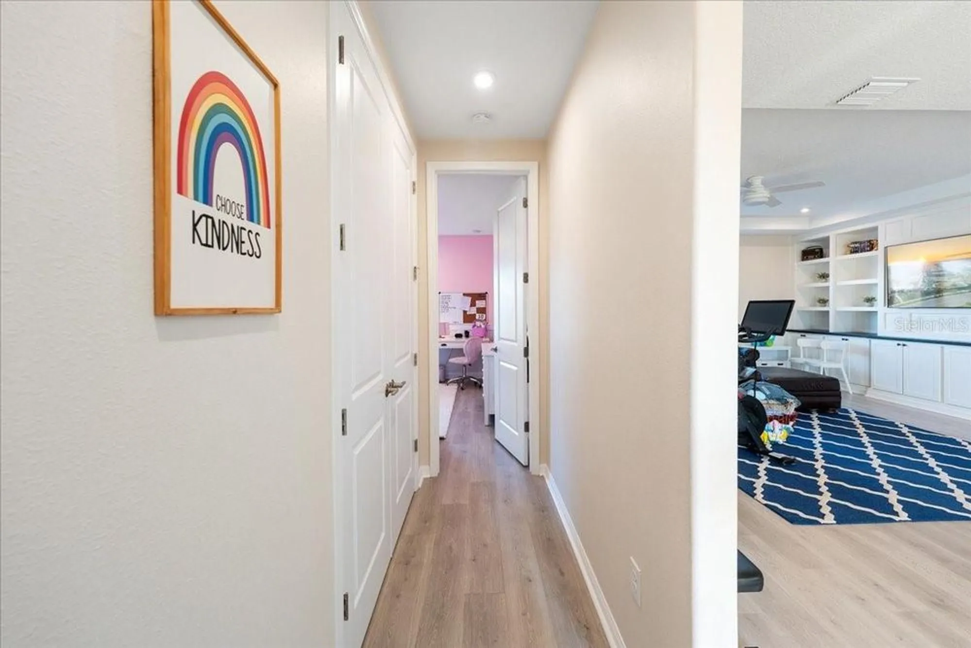 Property Slideshow image 51 of 86 | 10215 milky way cir, Sarasota, FL, 34241