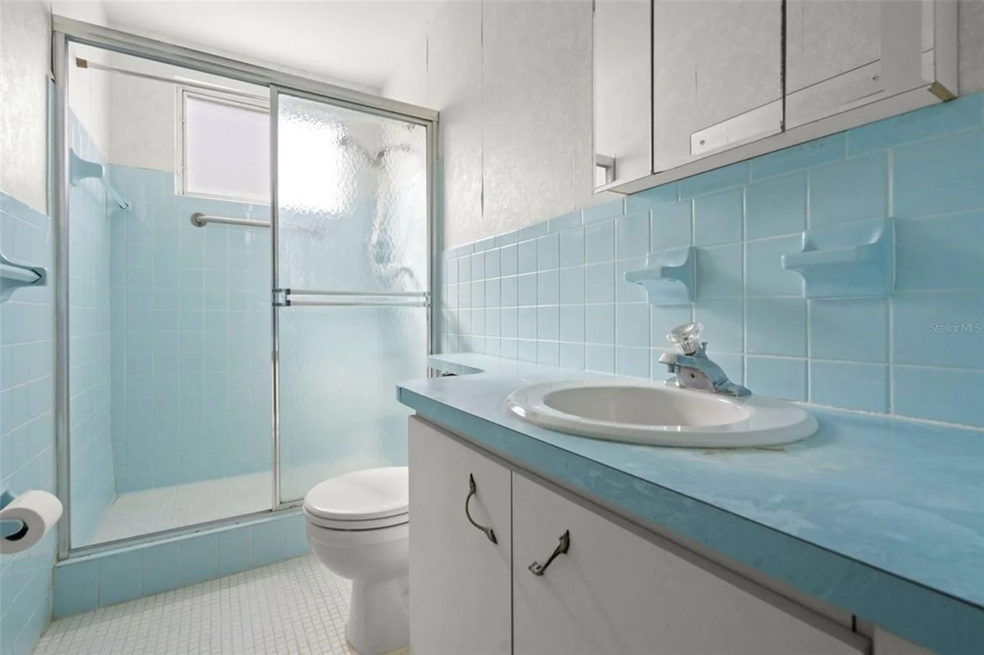 Property Slideshow image 11 of 43 | 2429 ecuadorian way 47, Clearwater, FL, 33763