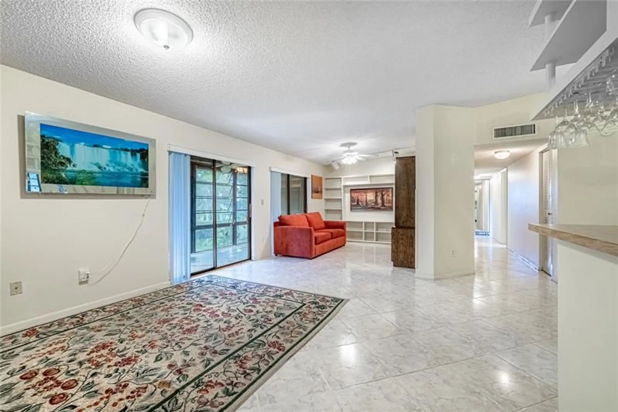 Property Slideshow image 2 of 20 | 7612 ashmont cir # 7612, Tamarac, FL, 33321