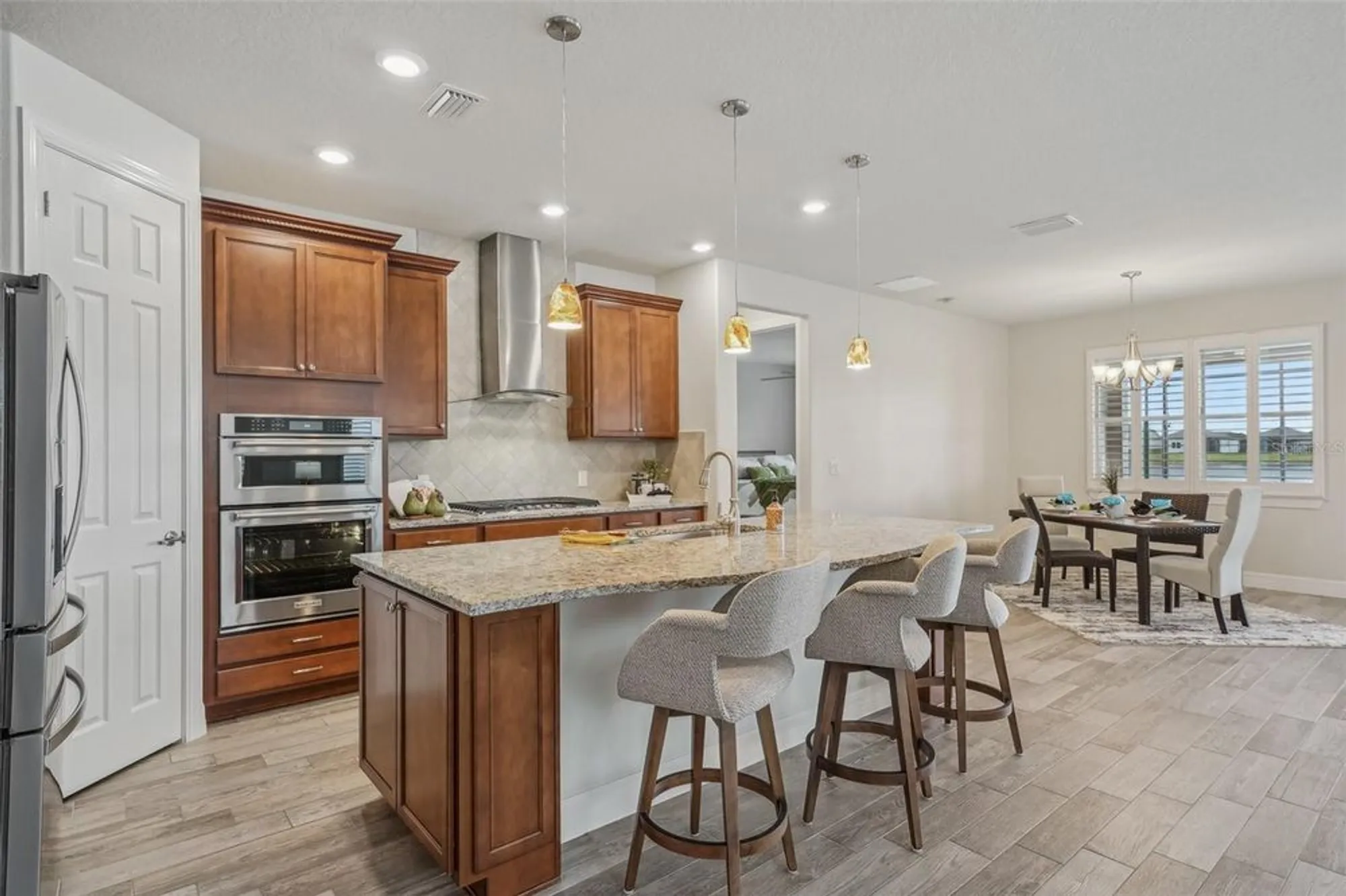 Property Slideshow image 20 of 98 | 19183 coastal shore ter, Land O Lakes, FL, 34638