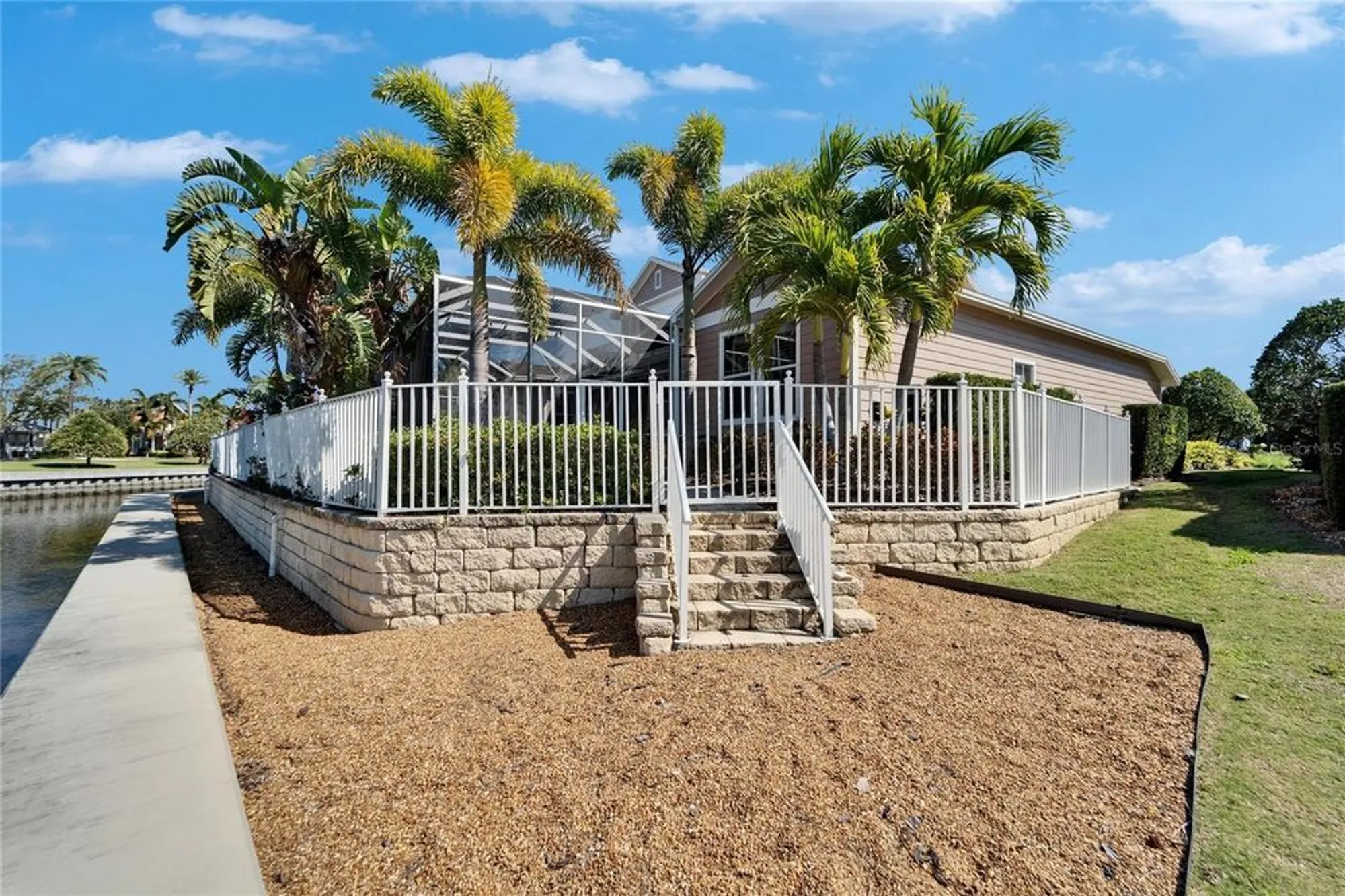Property Slideshow image 22 of 99 | 5616 seagrass pl, Apollo Beach, FL, 33572