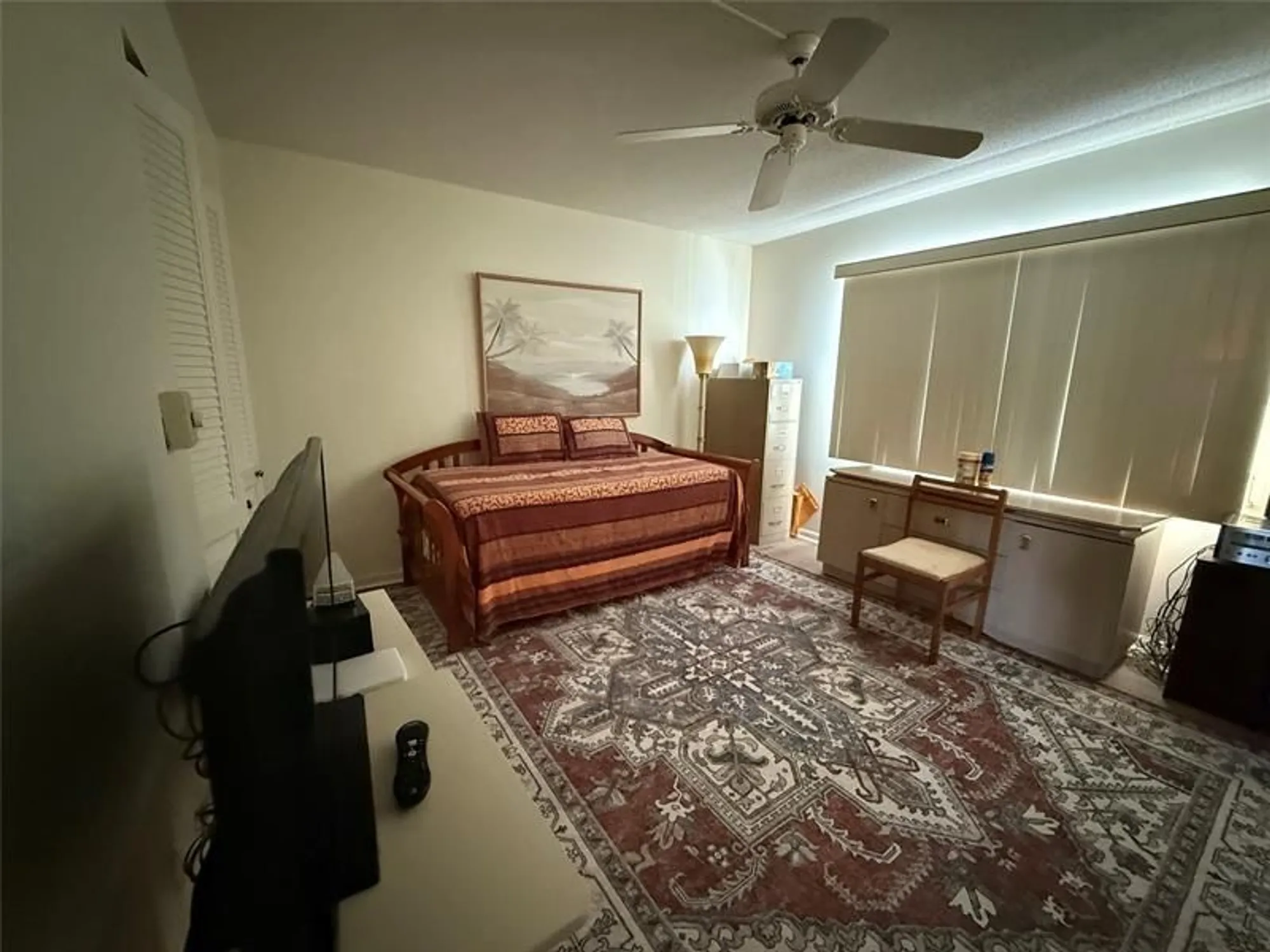 Property Slideshow image 7 of 12 | 2802 victoria way m2, Coconut Creek, FL, 33066