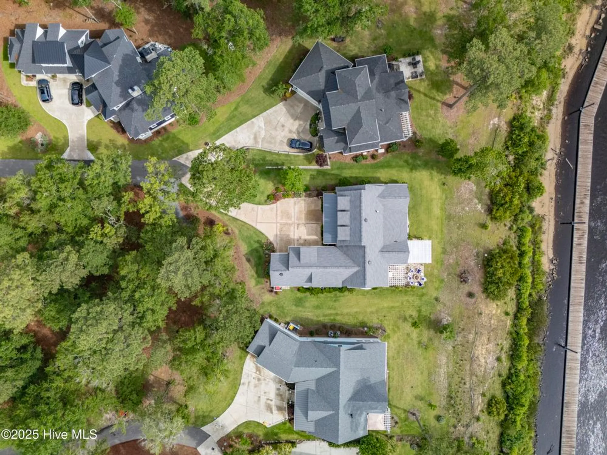 Property Slideshow image 74 of 128 | 3623 white cliffs dr, Castle Hayne, NC, 28429