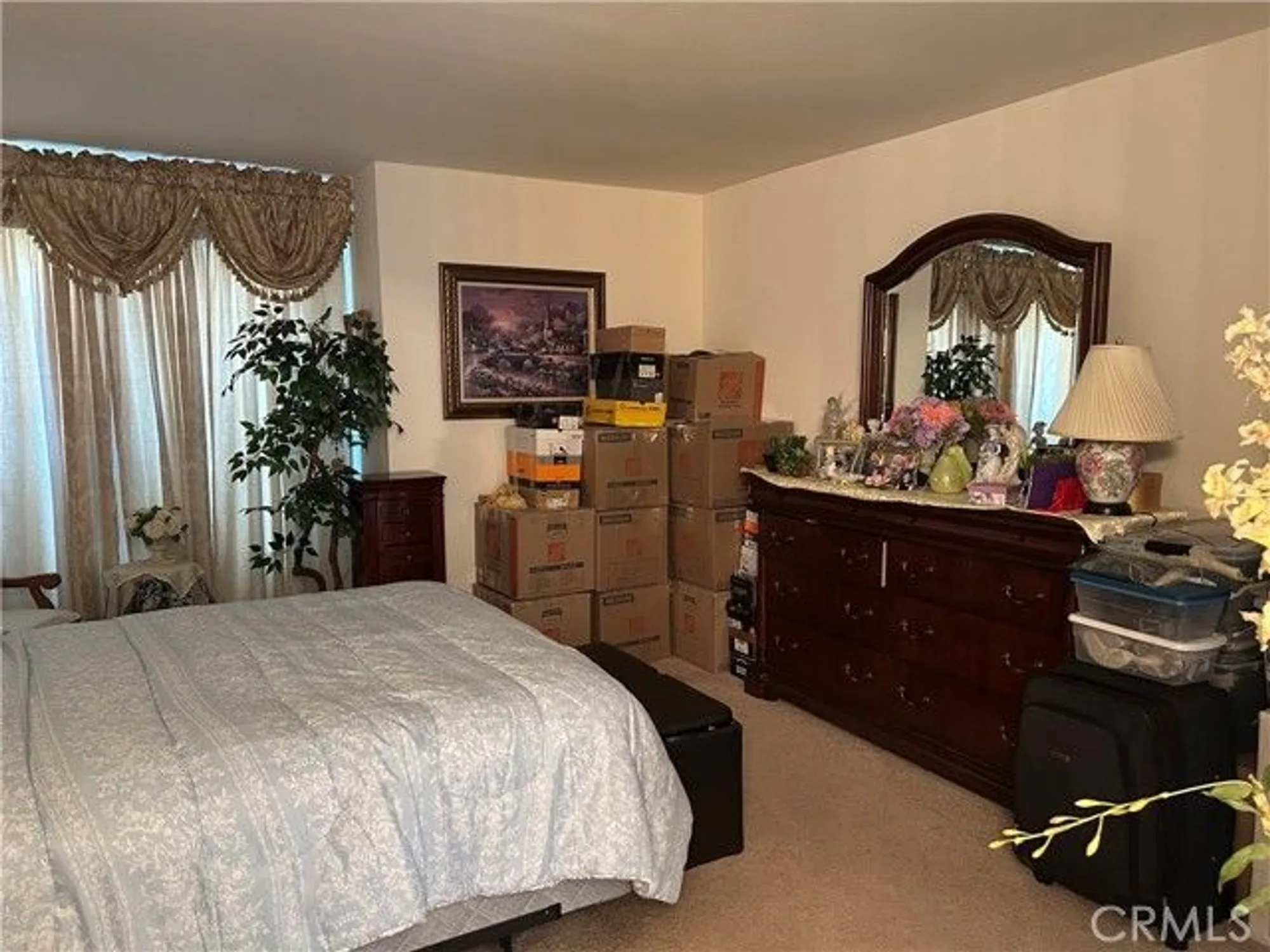 Property Slideshow image 12 of 24 | 11580 oak st, Apple Valley, CA, 92308