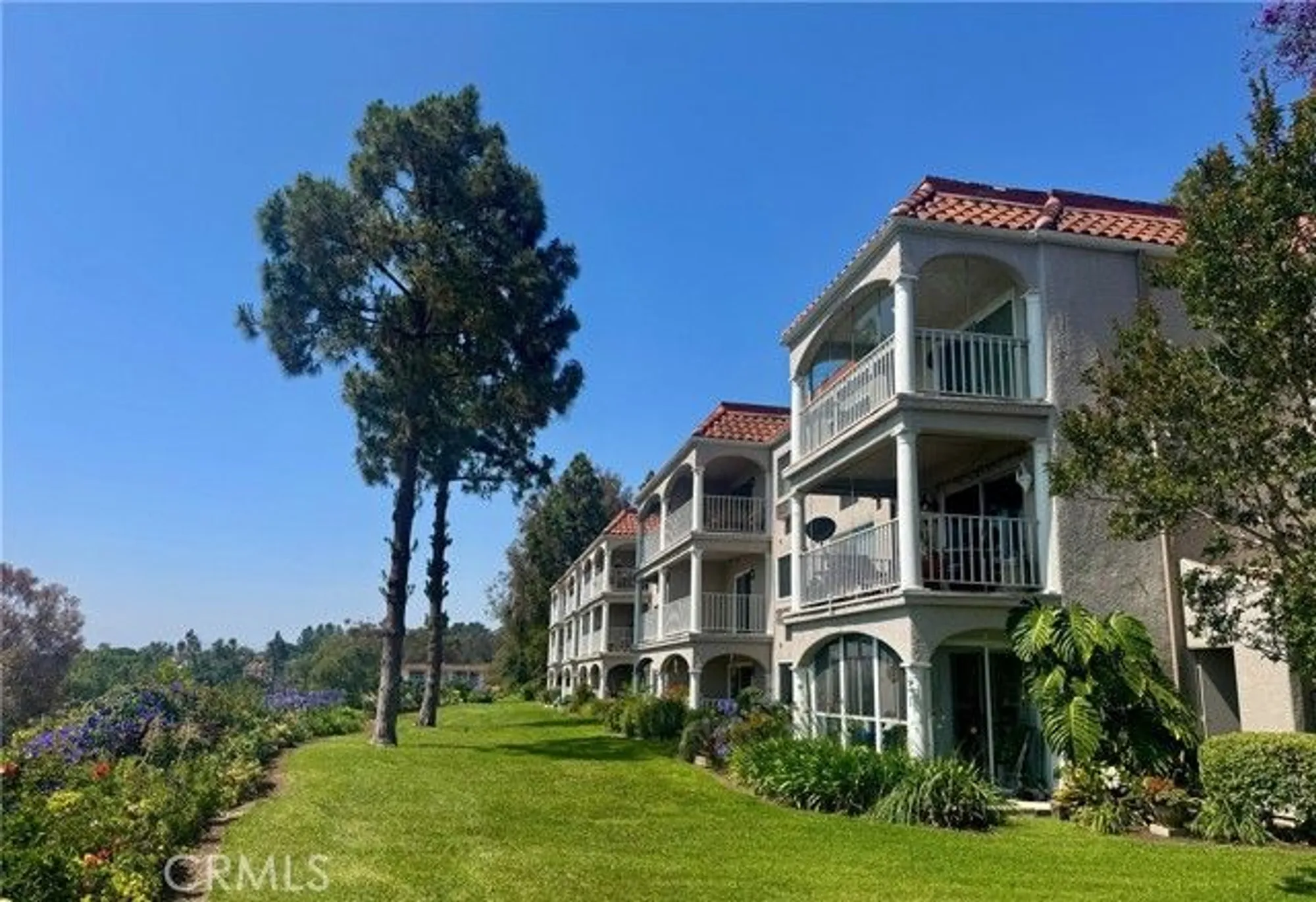 Property Slideshow image 24 of 26 | 4014 calle sonora oeste 2b, Laguna Woods, CA, 92637