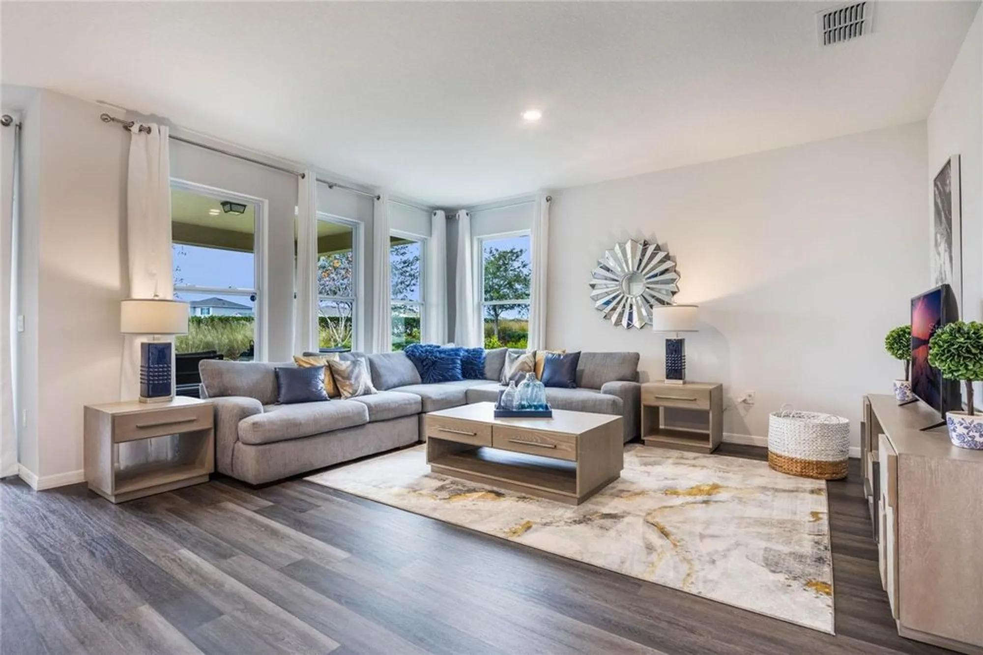 Property Slideshow image 16 of 83 | 3313 arch ave, Ormond Beach, FL, 32174