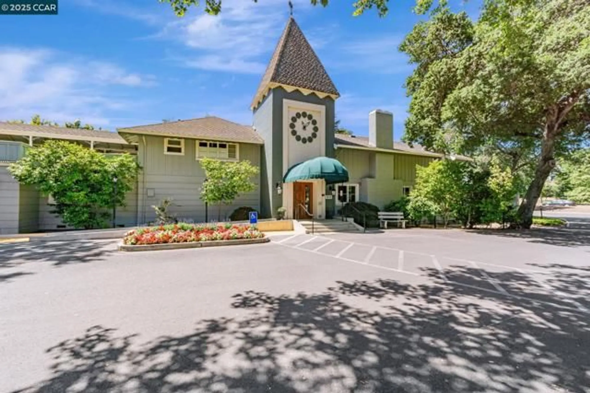 Property Slideshow image 38 of 44 | 2900 tice creek dr 8, Walnut Creek, CA, 94595