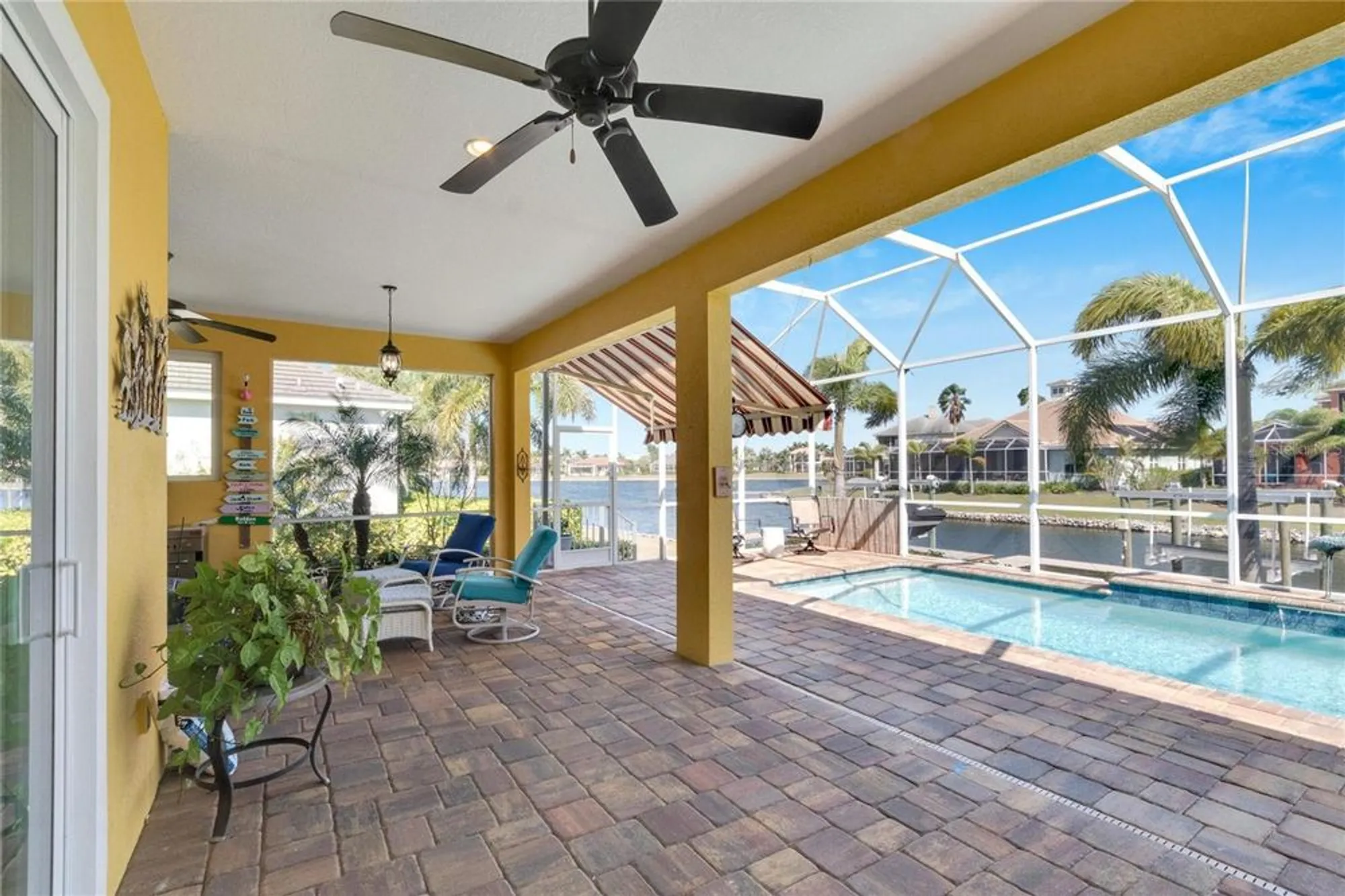 Property Slideshow image 46 of 80 | 721 manns harbor dr, Apollo Beach, FL, 33572