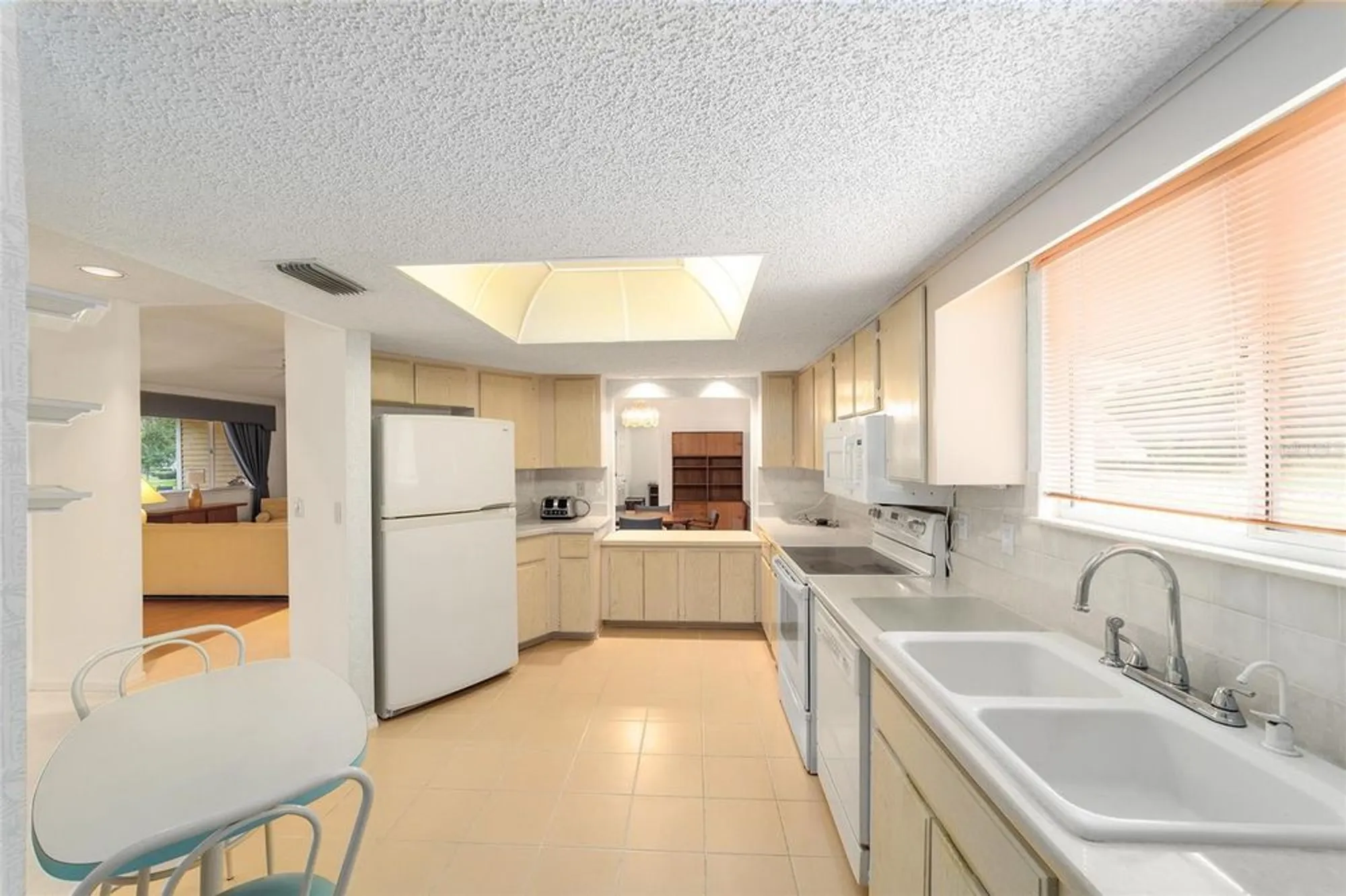 Property Slideshow image 14 of 40 | 10984 sw 82nd ter, Ocala, FL, 34481