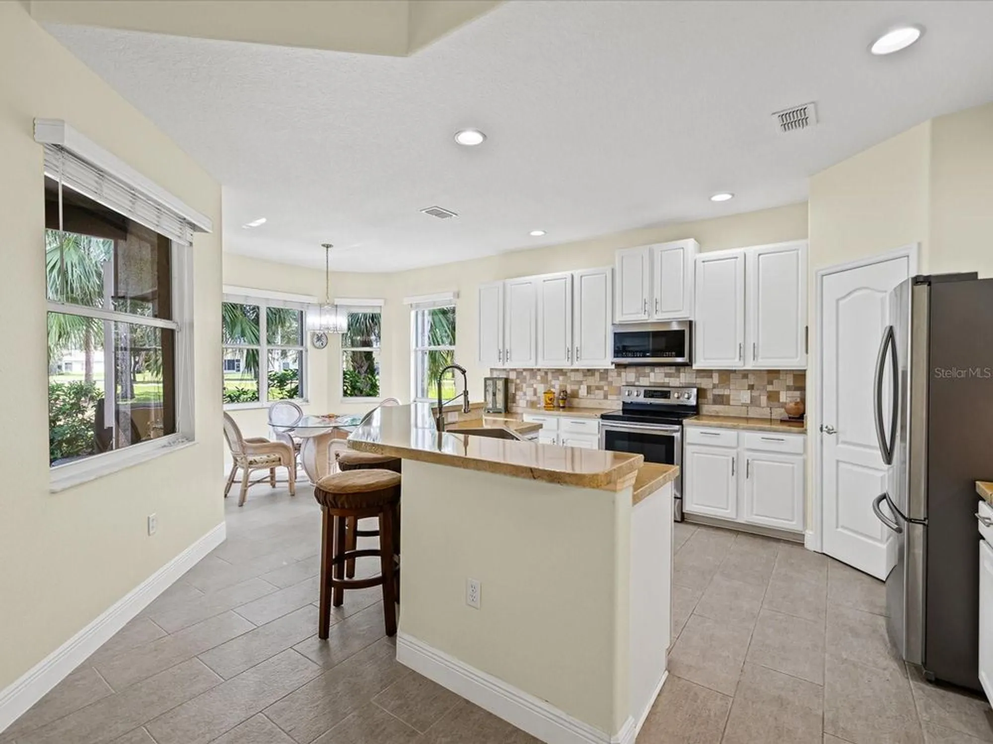 Property Slideshow image 19 of 74 | 11802 wayside willow ct, Hudson, FL, 34667