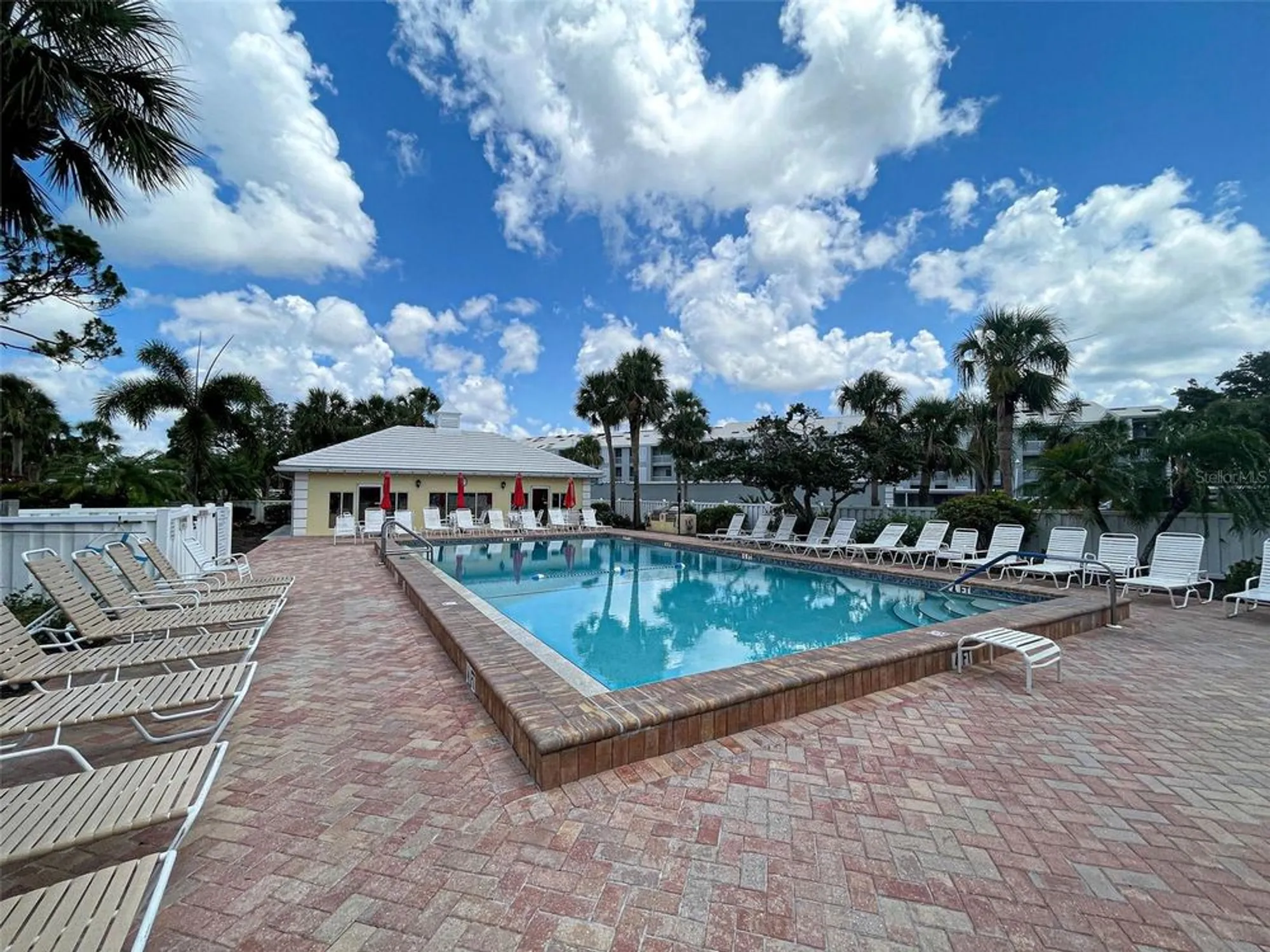 Property Slideshow image 45 of 76 | 418 cerromar ct 261, Venice, FL, 34293