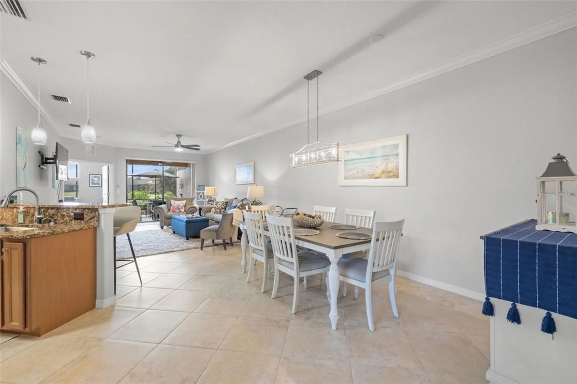 Property Slideshow image 6 of 46 | 6516 candlestick dr, Bradenton, FL, 34212