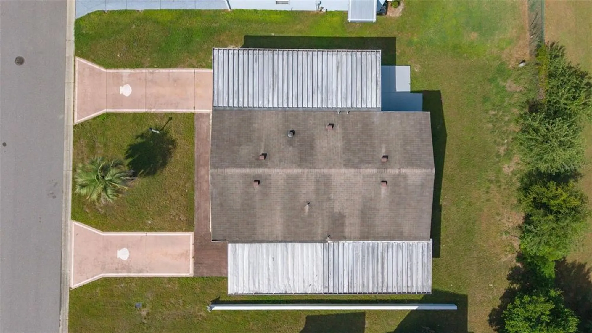 Property Slideshow image 37 of 46 | 817 hibiscus dr, The Villages, FL, 32159