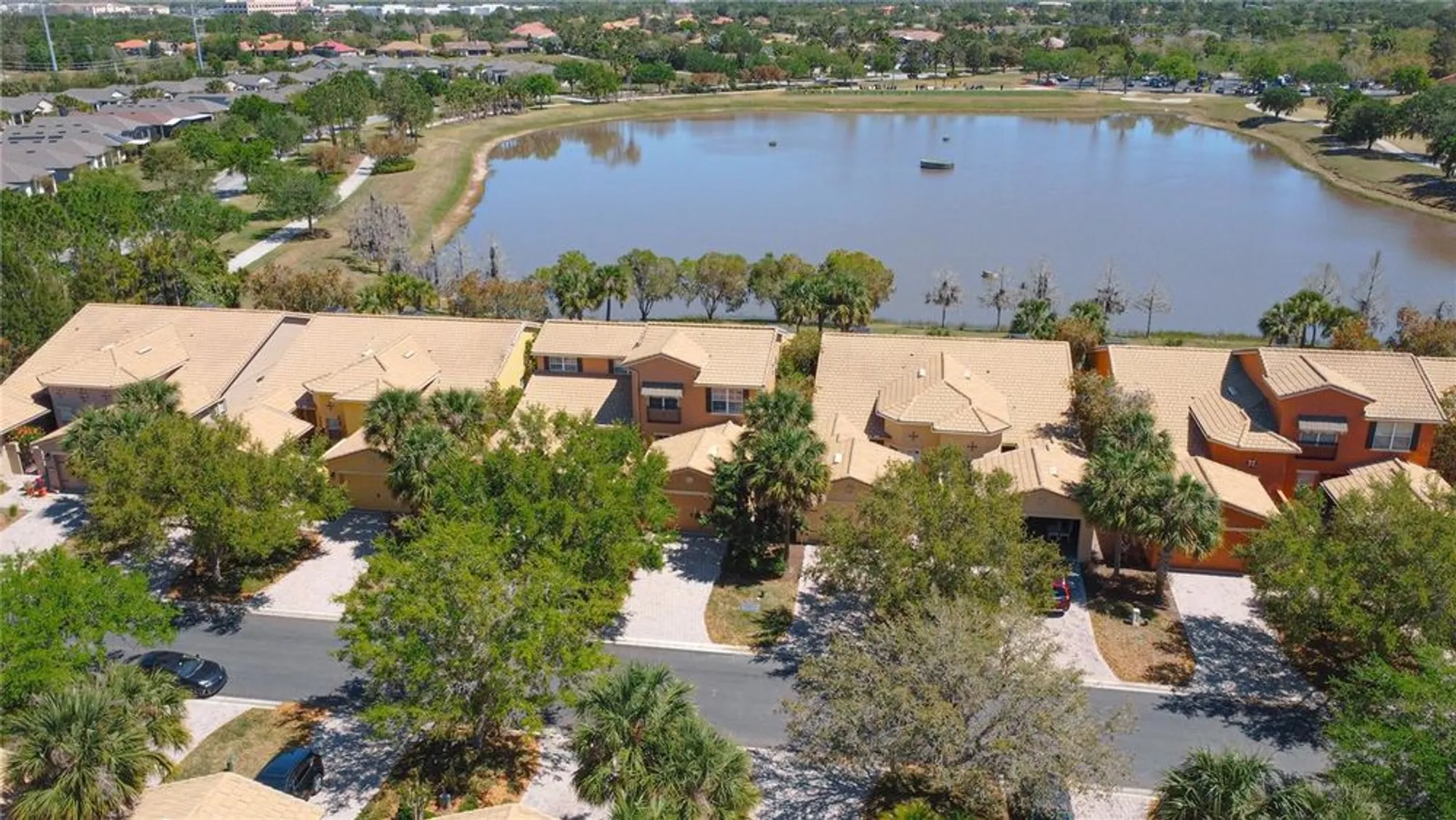 Property Slideshow image 6 of 64 | 2340 palm tree dr, Kissimmee, FL, 34759