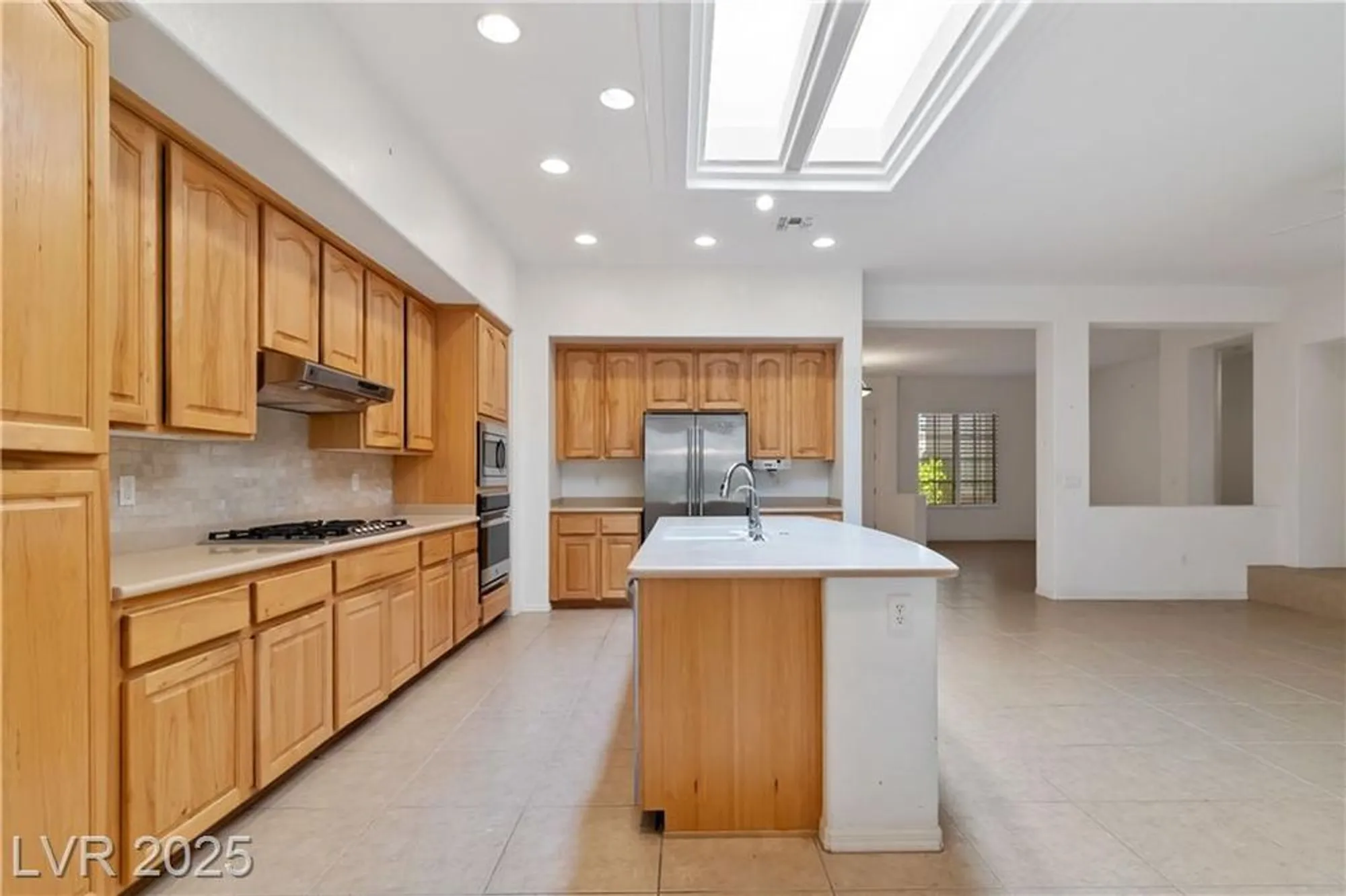 Property Slideshow image 16 of 51 | 1629 black fox canyon rd, Henderson, NV, 89052