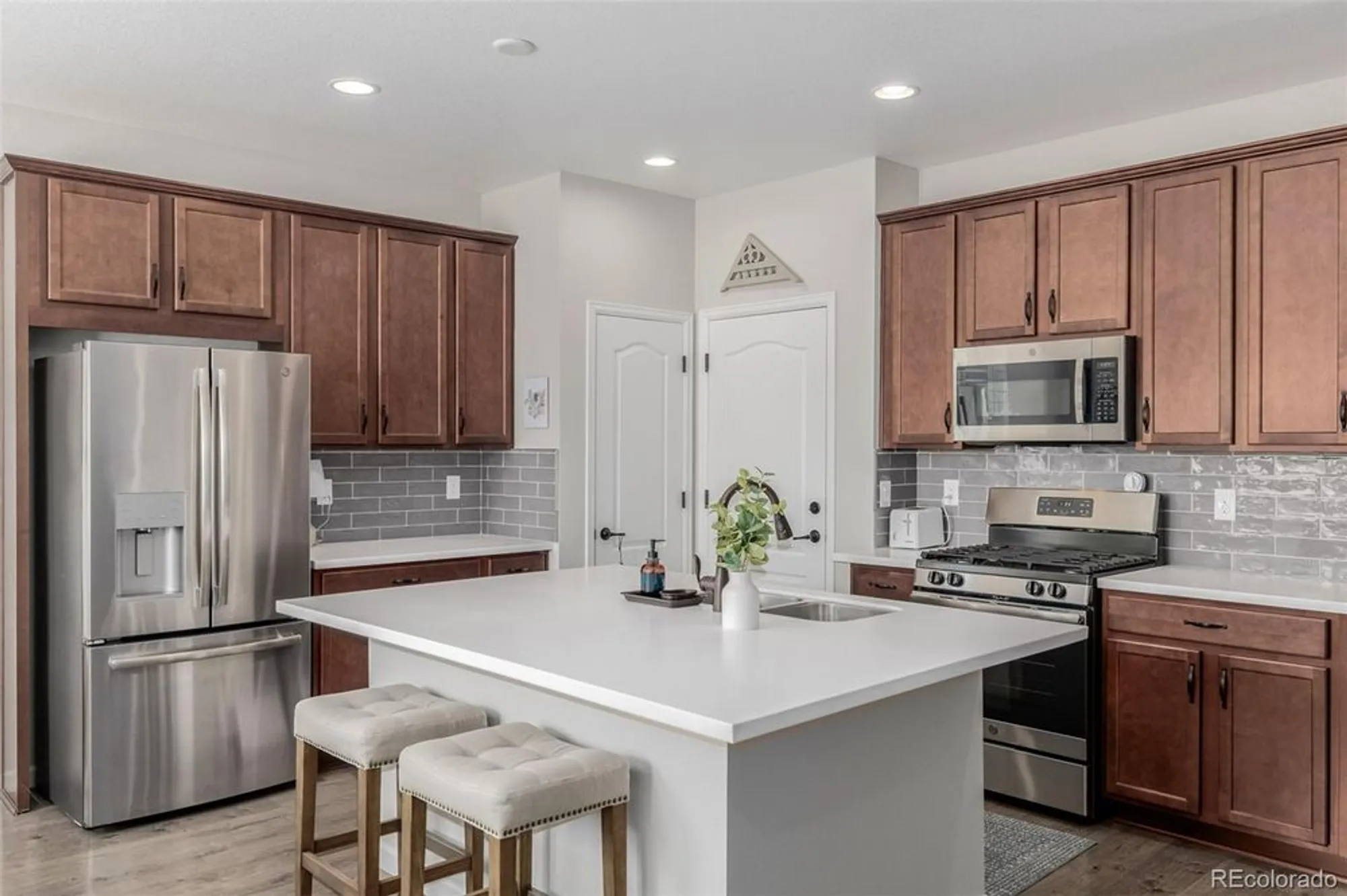 Property Slideshow image 12 of 33 | 10761 n montane dr, Broomfield, CO, 80021