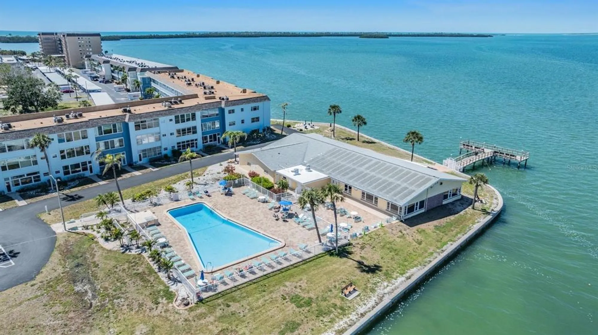 Property Slideshow image 13 of 68 | 7 dunoon pl 304, Dunedin, FL, 34698