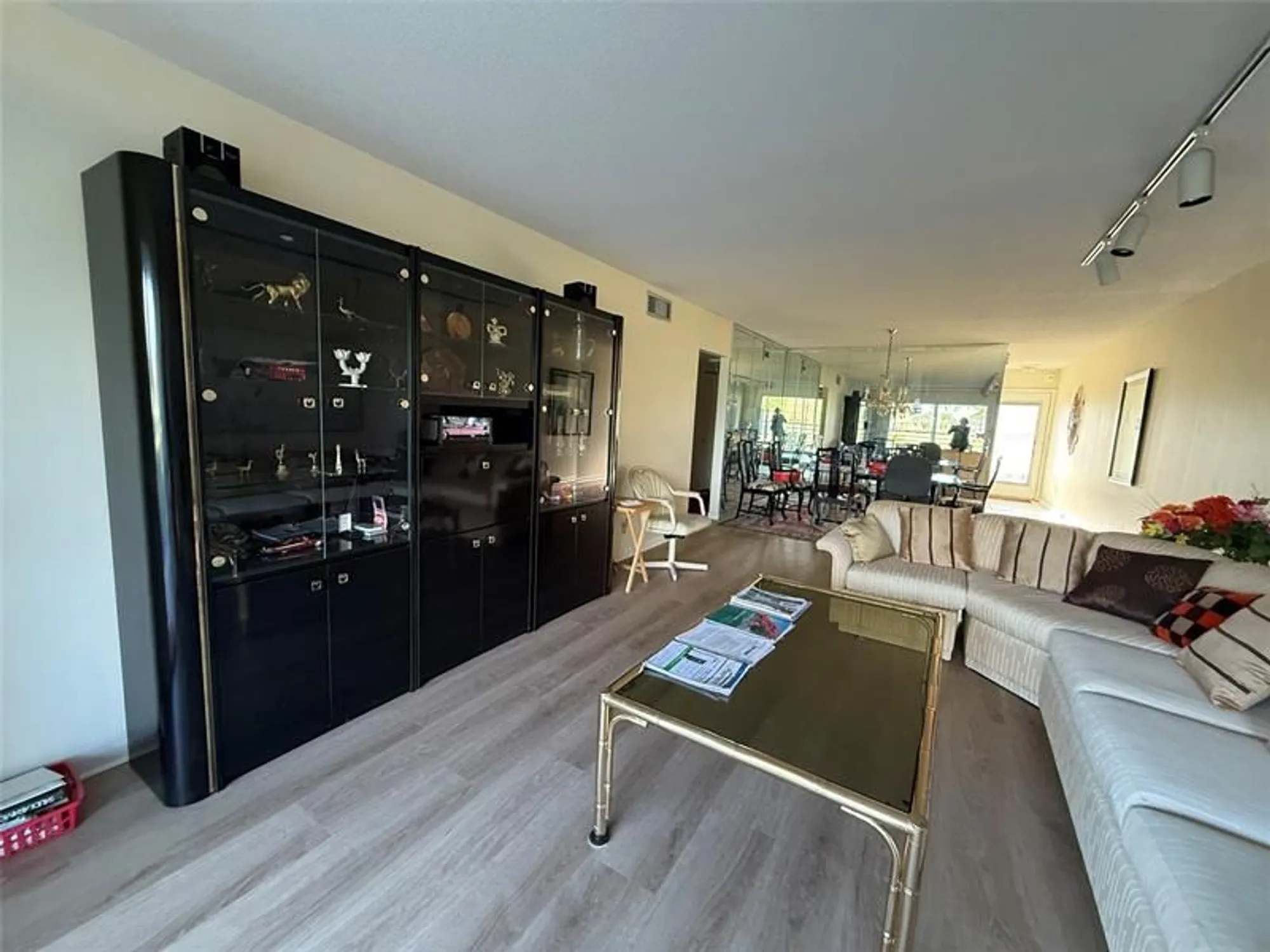 Property Slideshow image 2 of 12 | 2802 victoria way m2, Coconut Creek, FL, 33066