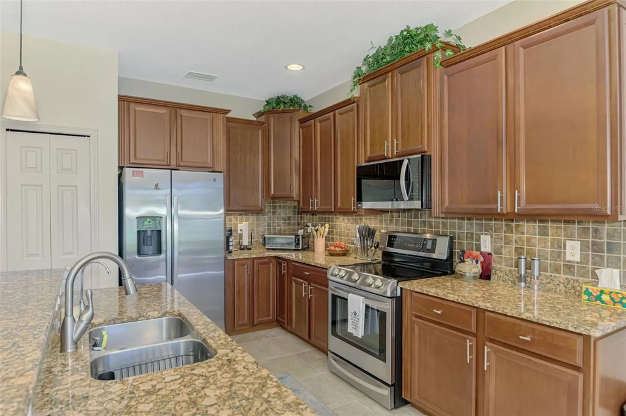 Property Slideshow image 22 of 85 | 20636 capello dr, Venice, FL, 34292