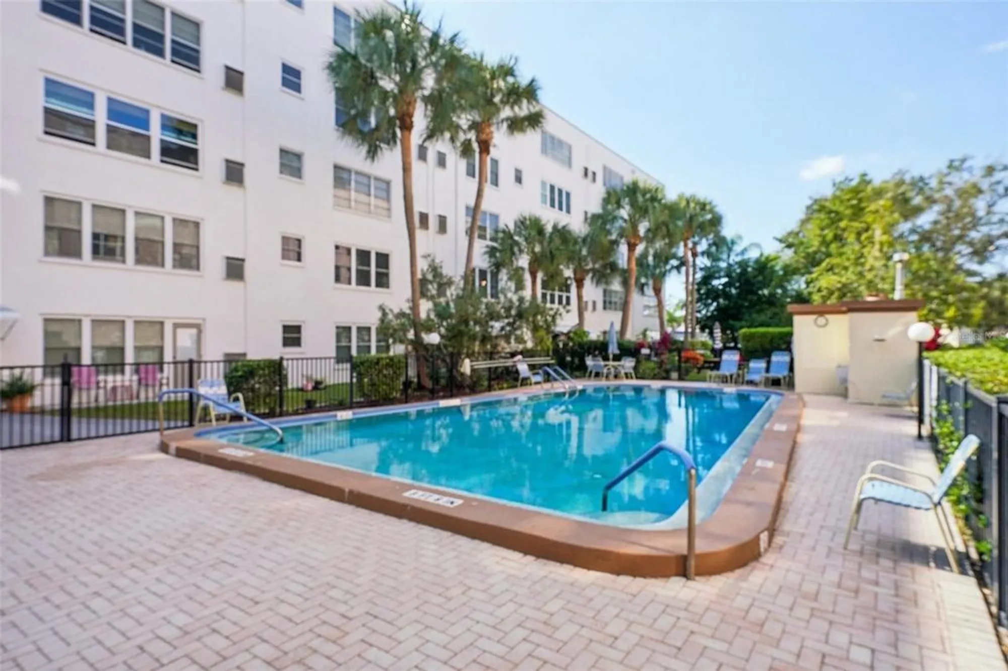Property Slideshow image 55 of 76 | 5501 80th st n unit 505, Saint Petersburg, FL, 33709