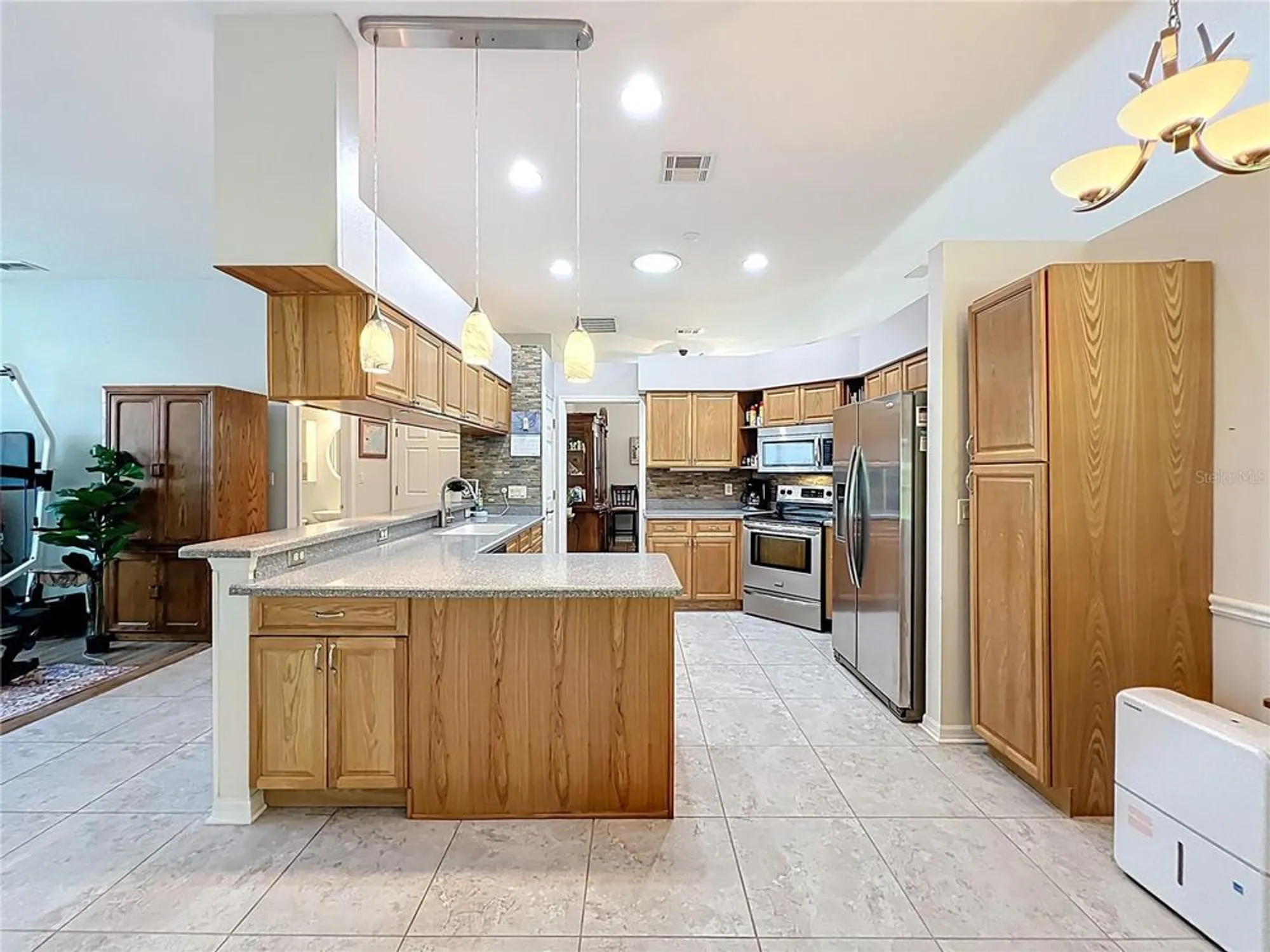 Property Slideshow image 18 of 62 | 3700 plantation blvd, Leesburg, FL, 34748