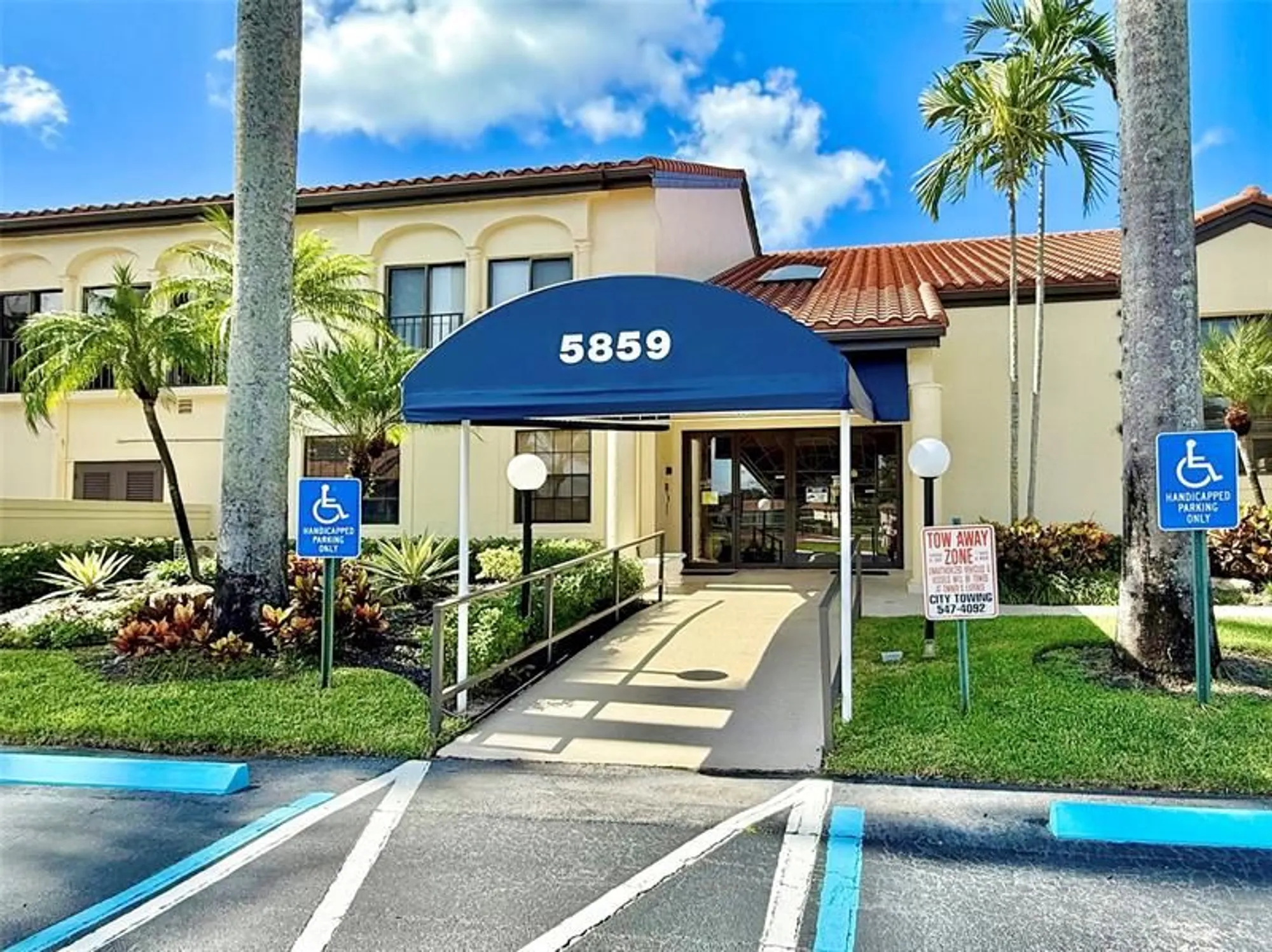 Property Slideshow image 48 of 51 | 5869 sunswept ln b, Boynton Beach, FL, 33437