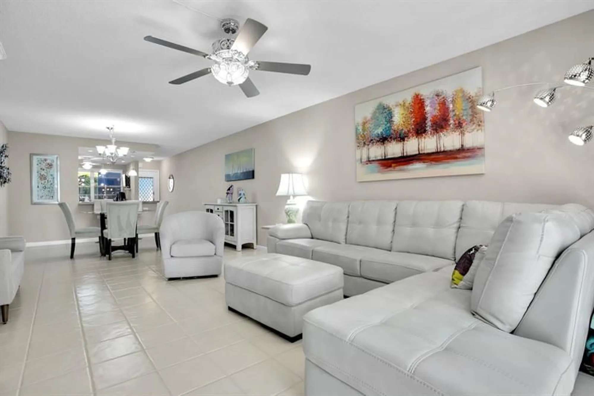 Property Slideshow image 11 of 32 | 3001 portofino isle l1, Coconut Creek, FL, 33066