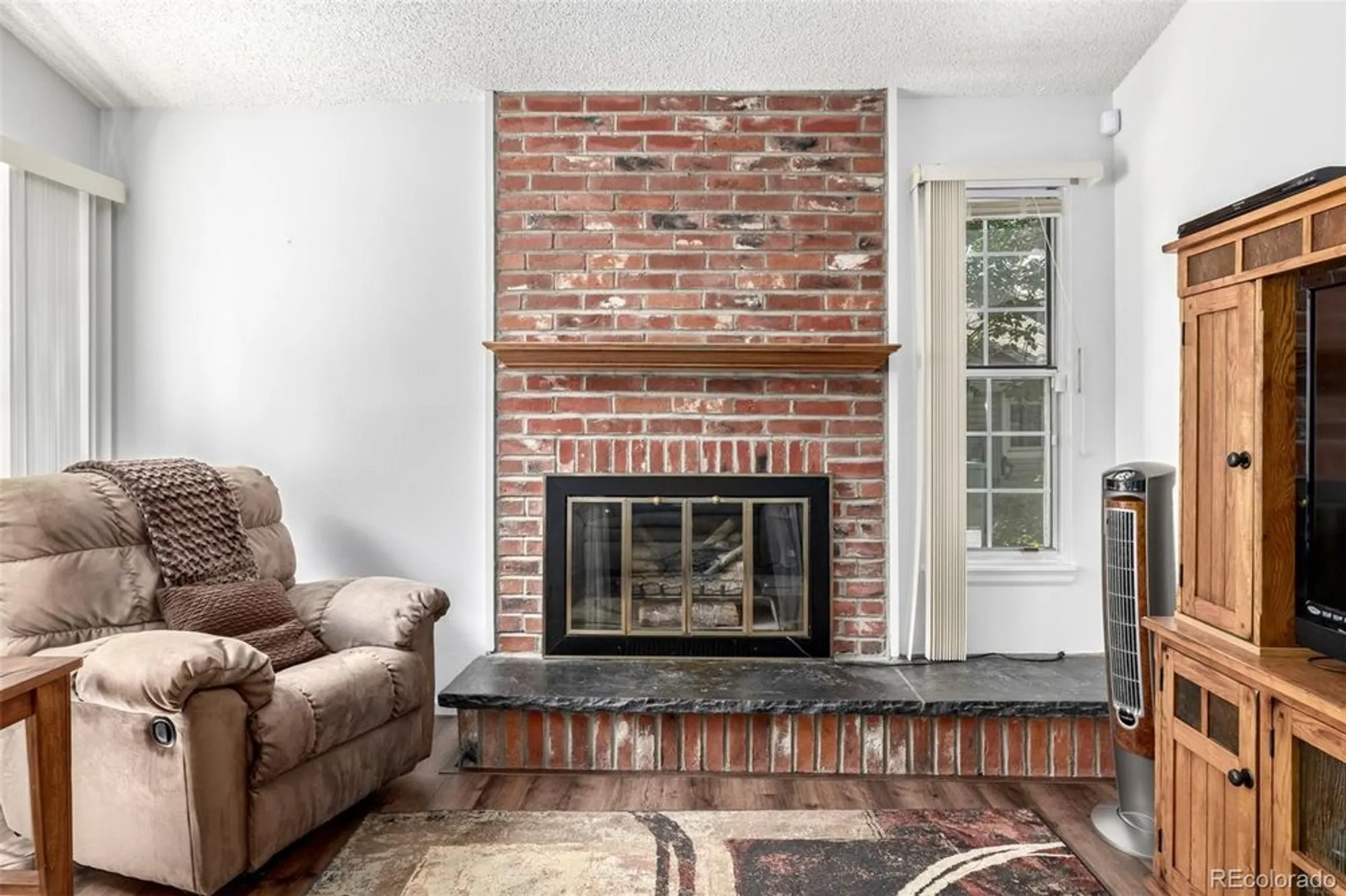 Property Slideshow image 7 of 47 | 13787 e marina dr b, Aurora, CO, 80014