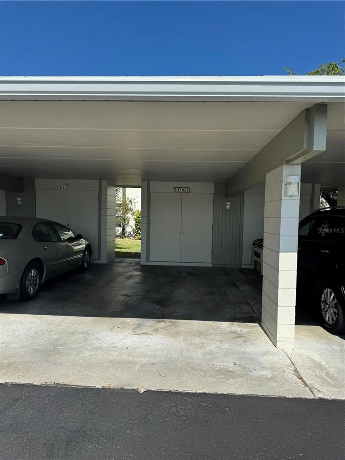 Property Slideshow image 12 of 14 | 2437 harbor blvd 106, Port Charlotte, FL, 33952