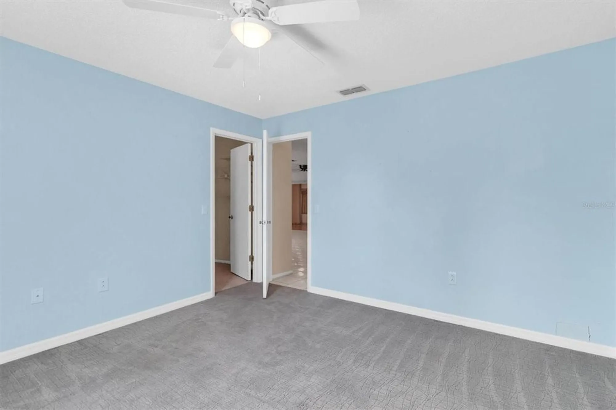 Property Slideshow image 20 of 62 | 4719 cavendish dr, New Port Richey, FL, 34655