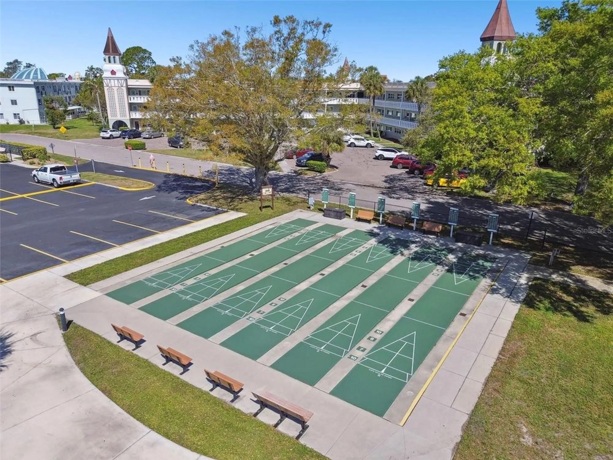 Property Slideshow image 51 of 73 | 2466 ecuadorian way apt 6, Clearwater, FL, 33763