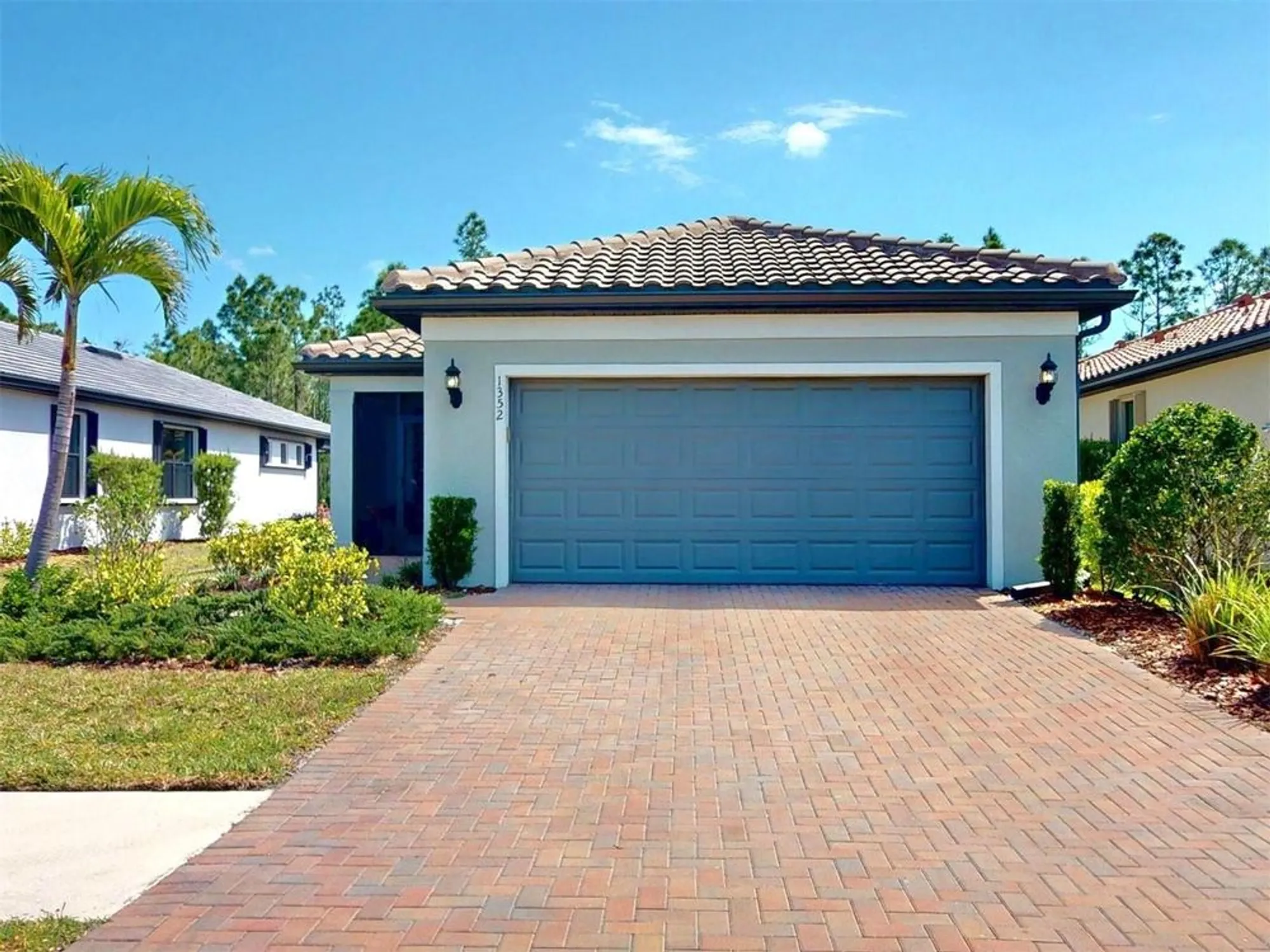 Property Slideshow image 3 of 88 | 1352 raspberry dr, North Port, FL, 34289