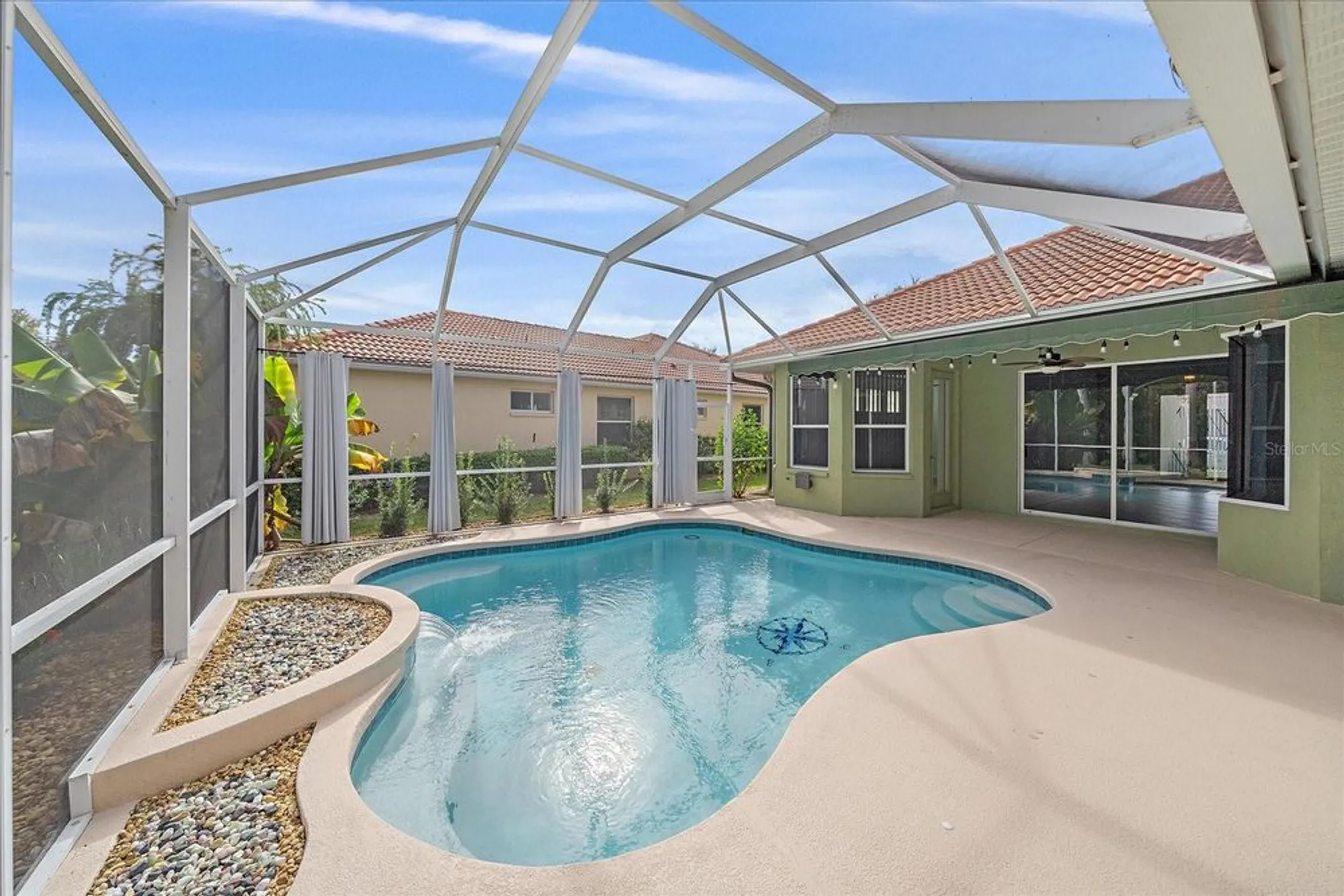 Property Slideshow image 31 of 43 | 6619 pinefeather ct, Bradenton, FL, 34203