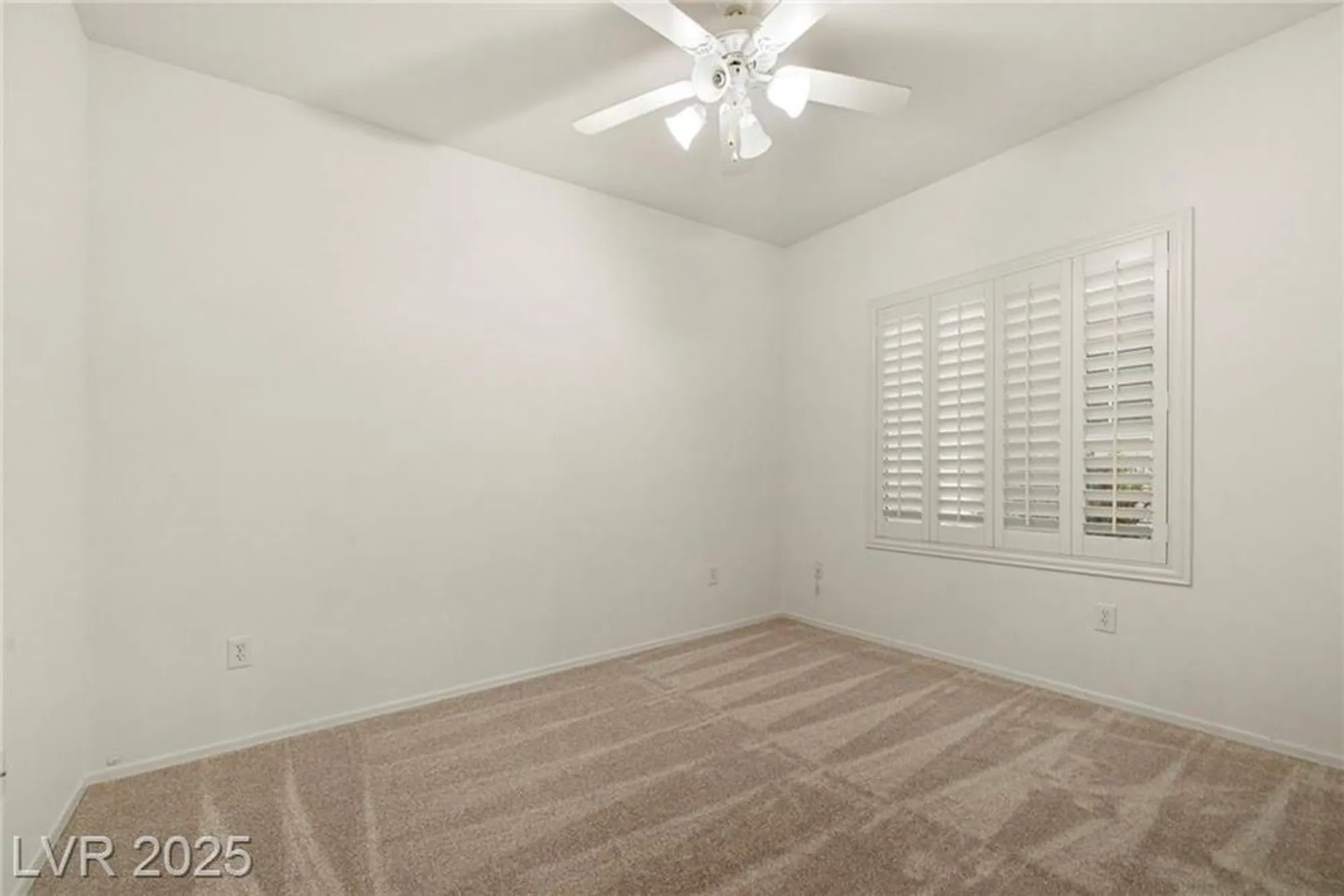Property Slideshow image 39 of 62 | 2170 oliver springs st, Henderson, NV, 89052