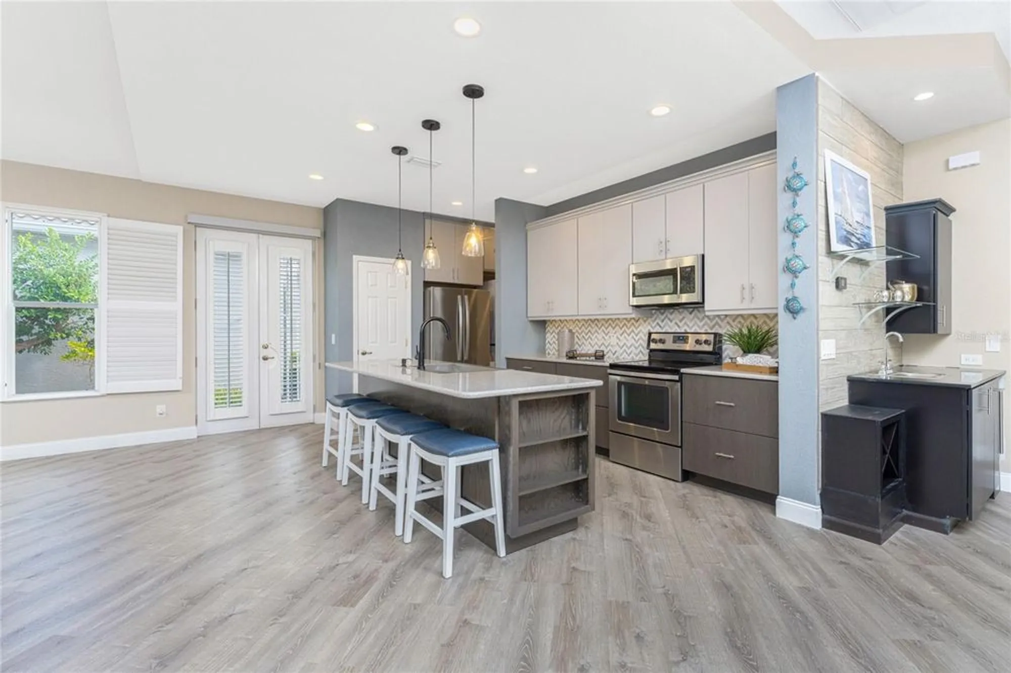 Property Slideshow image 14 of 59 | 17929 courtside landings cir, Punta Gorda, FL, 33955