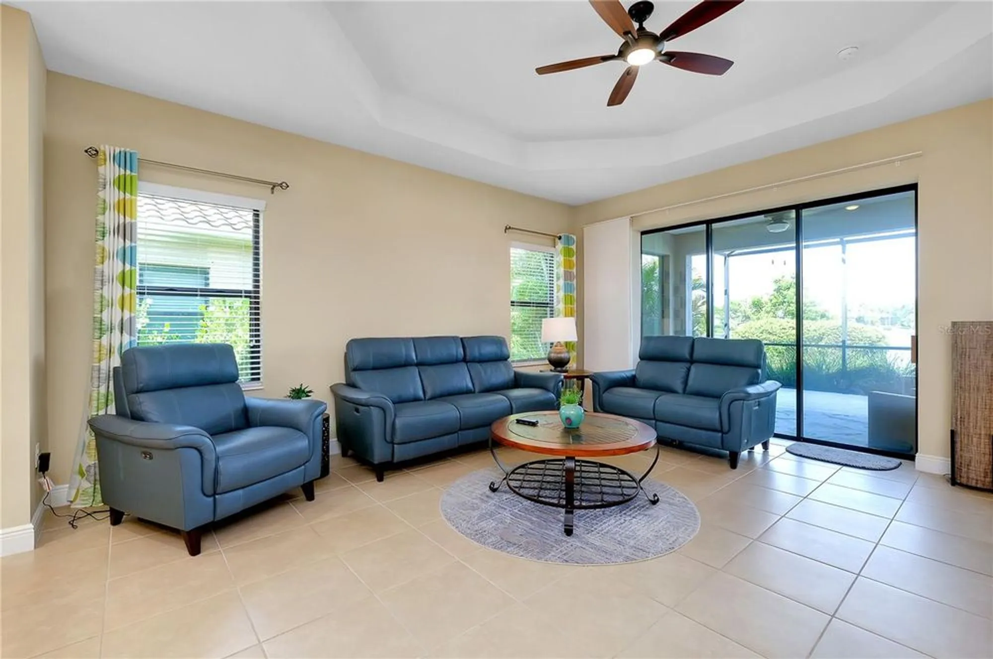 Property Slideshow image 23 of 59 | 21629 avon park ct, Venice, FL, 34293