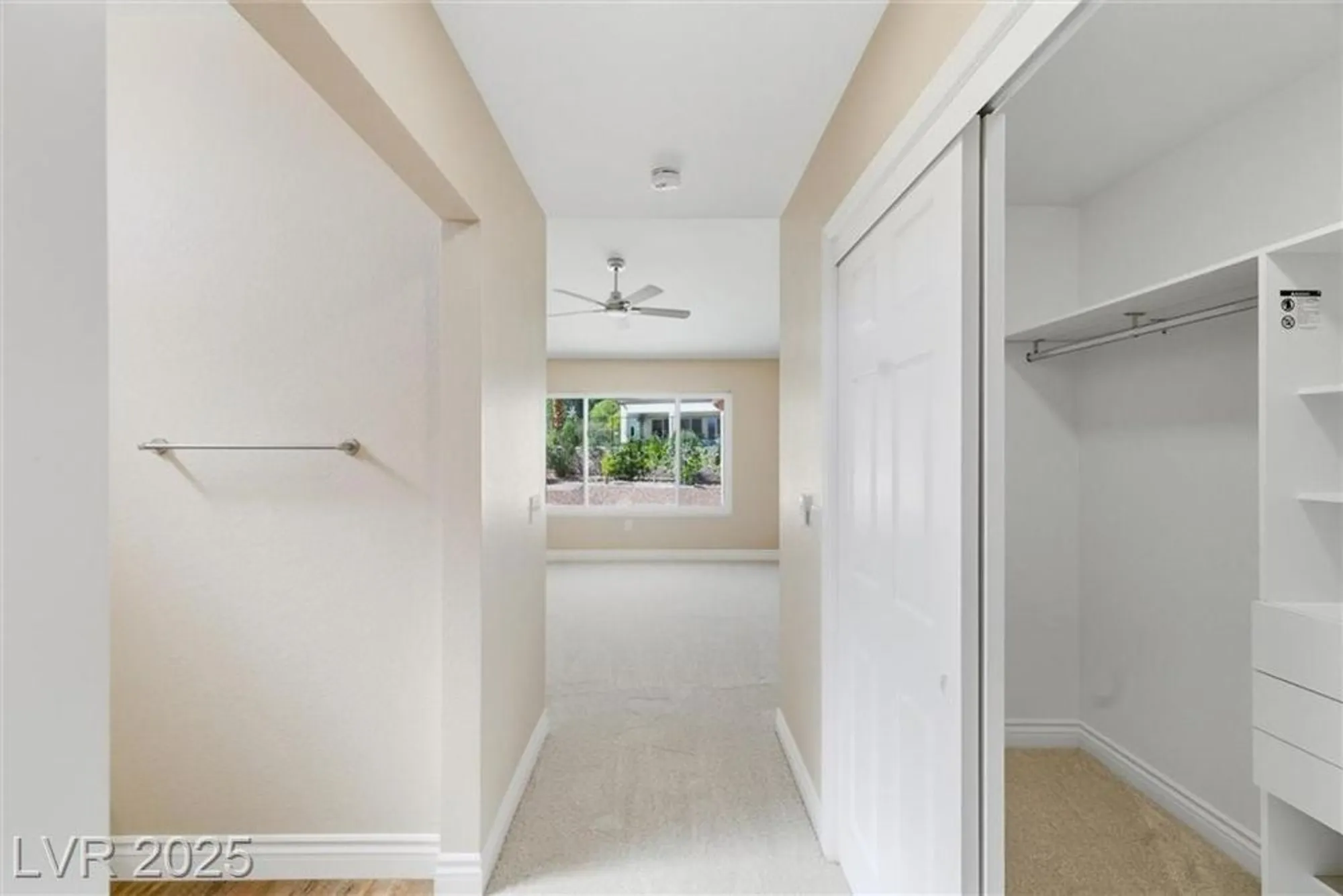 Property Slideshow image 15 of 66 | 3001 merimar dr, Las Vegas, NV, 89134