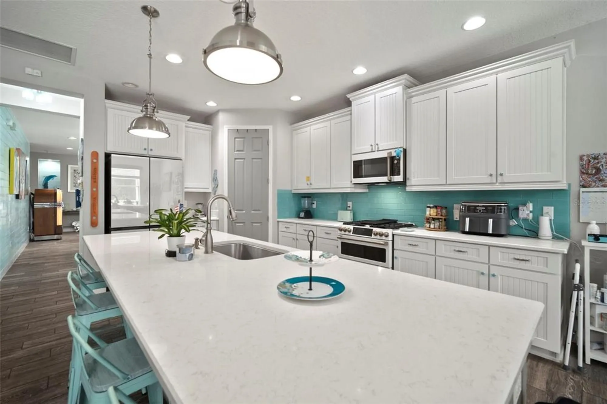 Property Slideshow image 17 of 94 | 5125 admiral pointe dr, Apollo Beach, FL, 33572