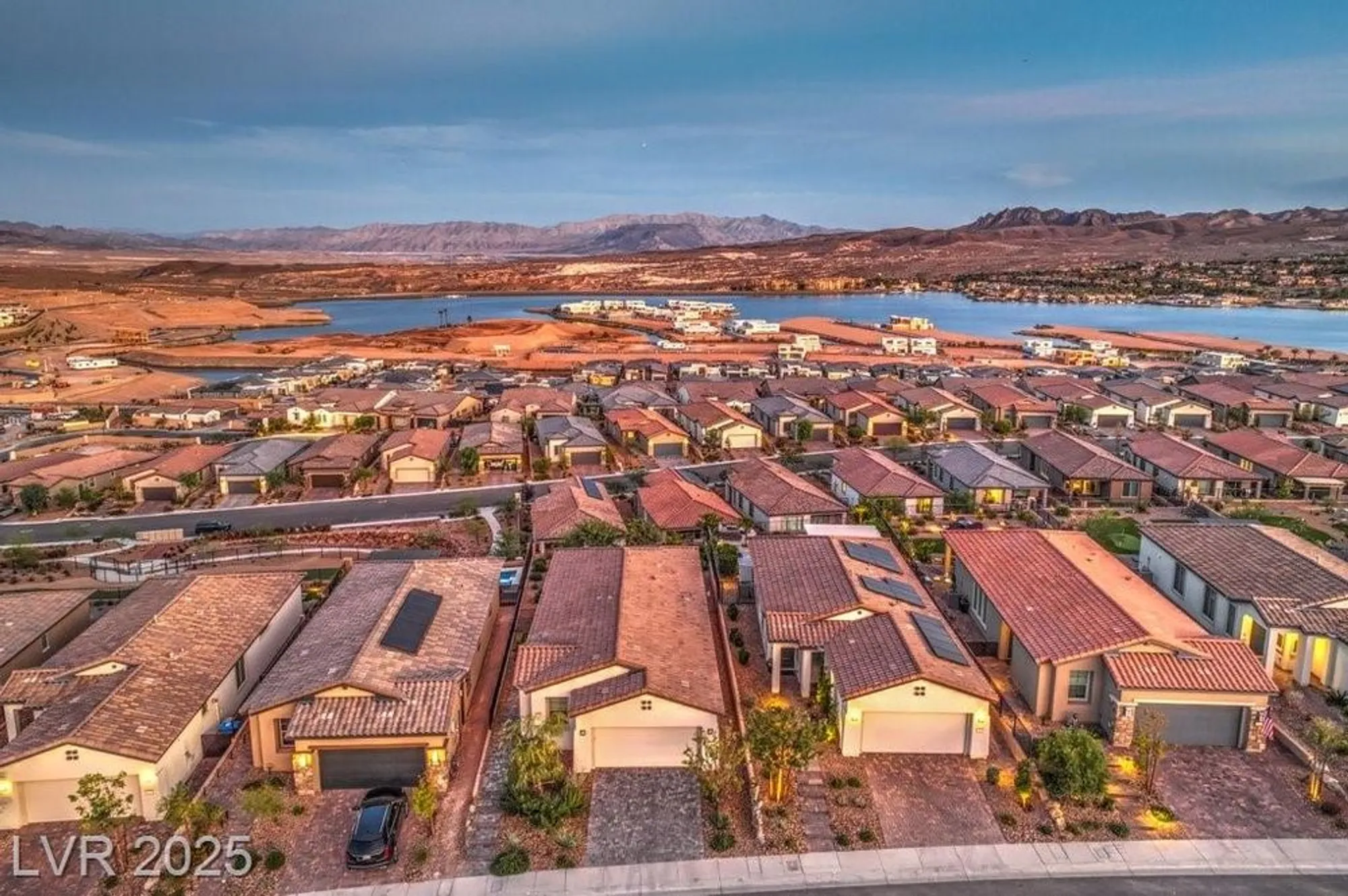 Property Slideshow image 48 of 48 | 70 lake bluff ct, Henderson, NV, 89011