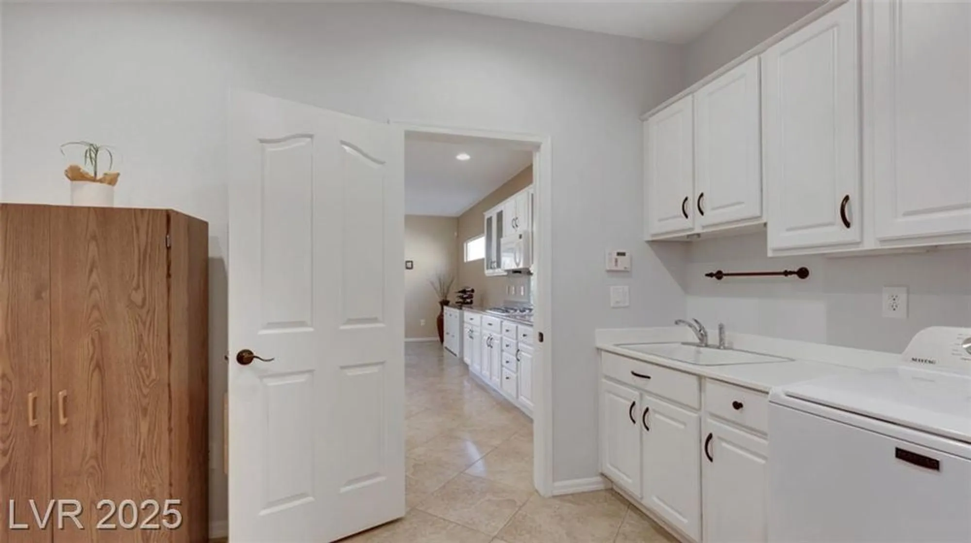 Property Slideshow image 46 of 64 | 2255 bannerwood st, Henderson, NV, 89044