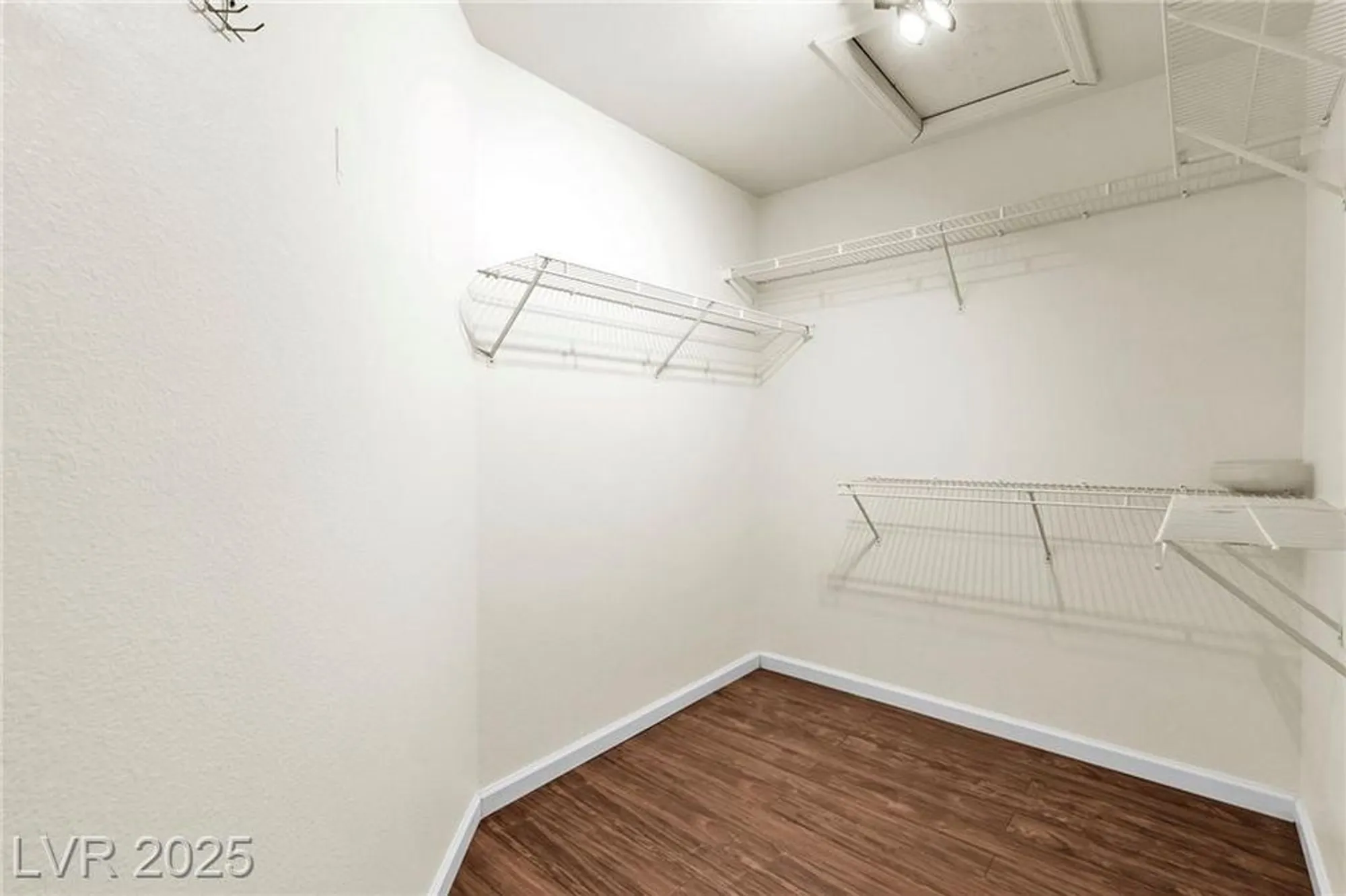 Property Slideshow image 26 of 30 | 10400 georgetown pl, Las Vegas, NV, 89134