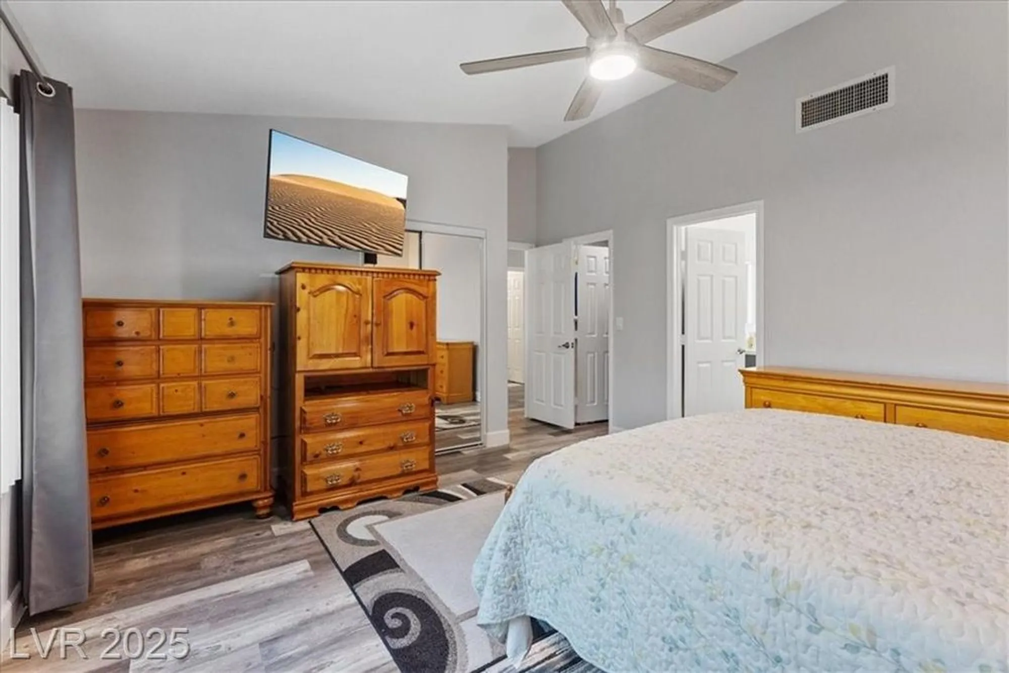 Property Slideshow image 12 of 22 | 7962 kinsella way, Las Vegas, NV, 89147