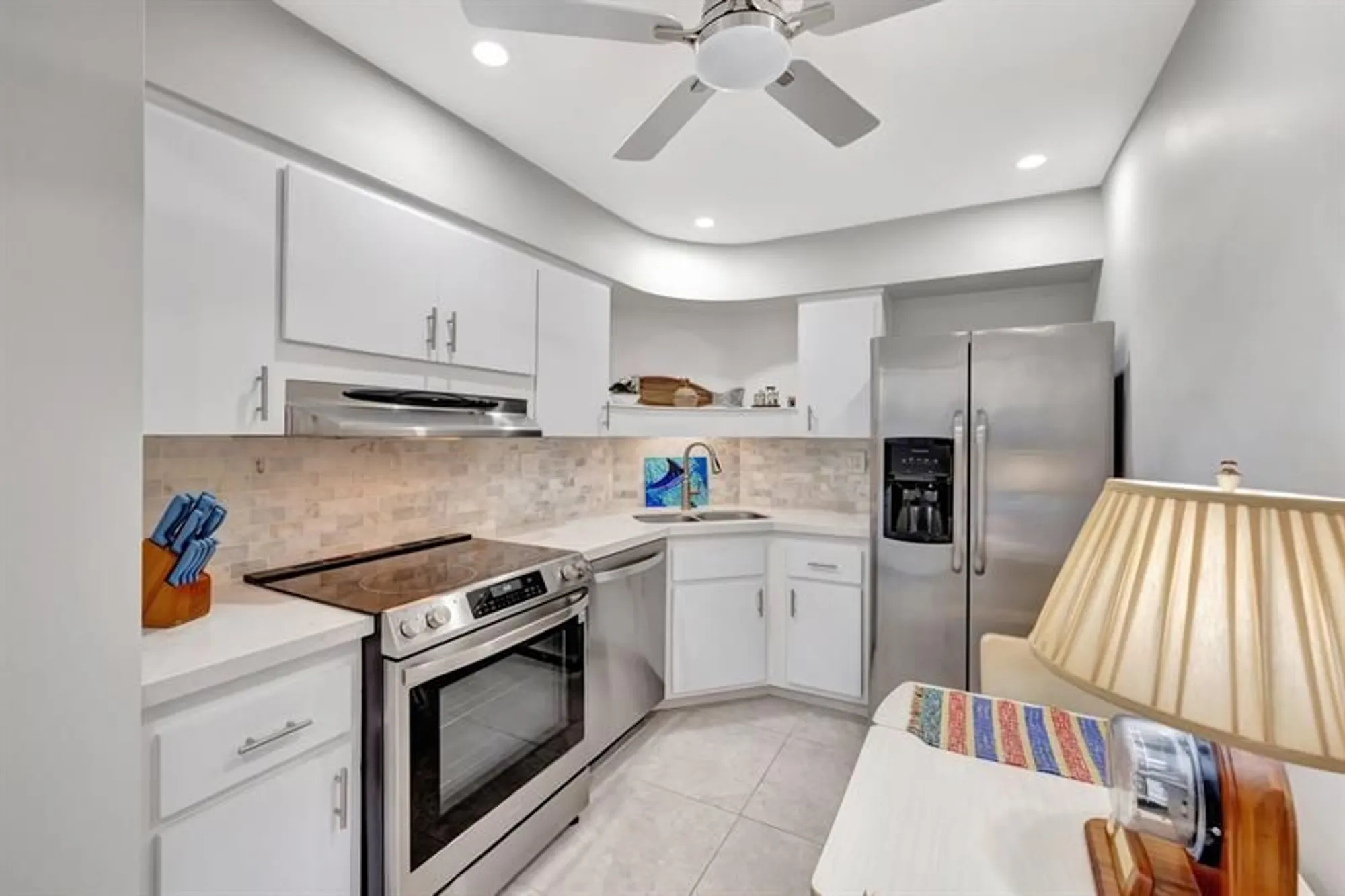 Property Slideshow image 24 of 45 | 3200 ne 36th st 1721, Fort Lauderdale, FL, 33308