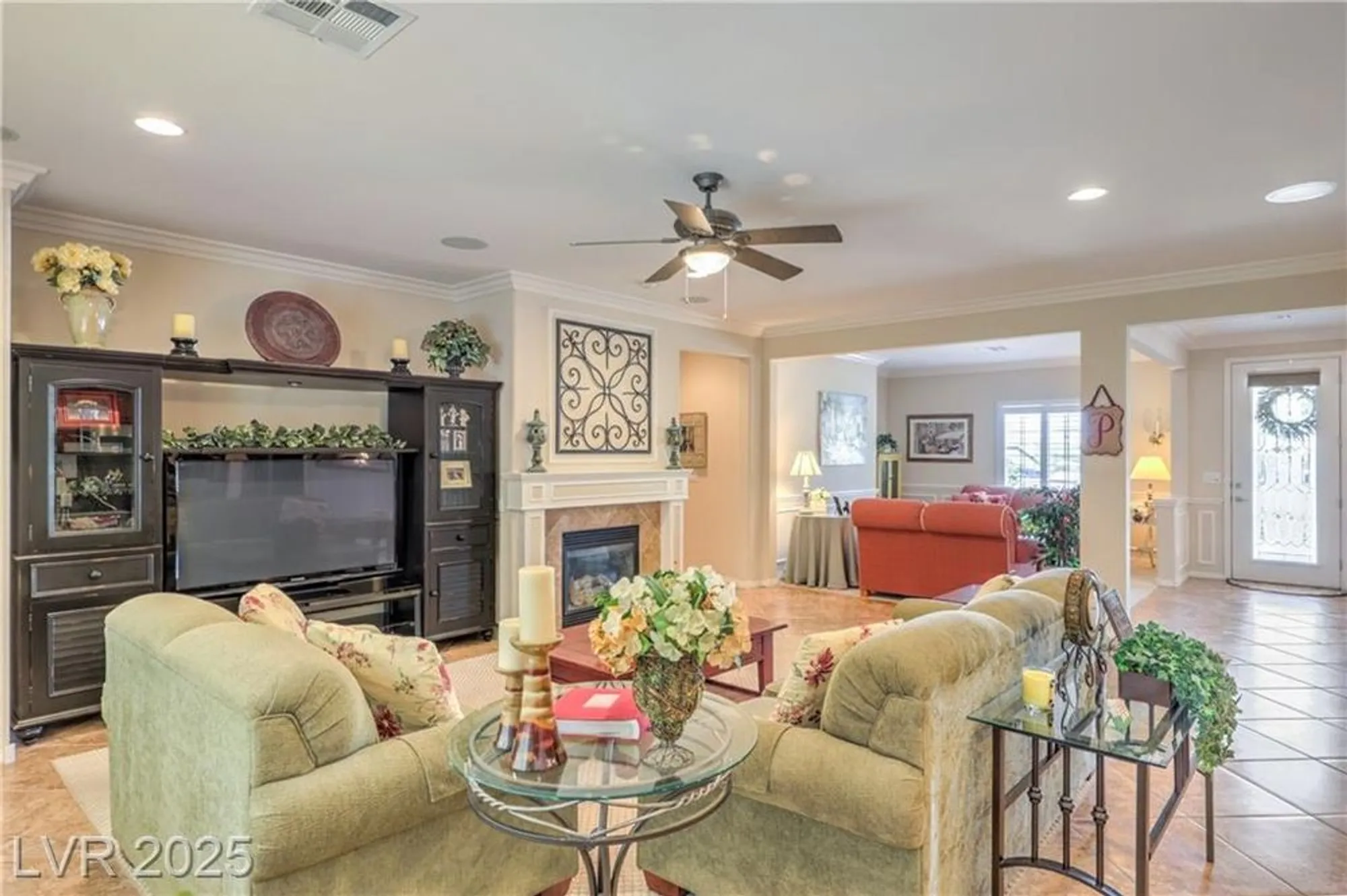 Property Slideshow image 12 of 39 | 2225 blackburn hills ave, Henderson, NV, 89044