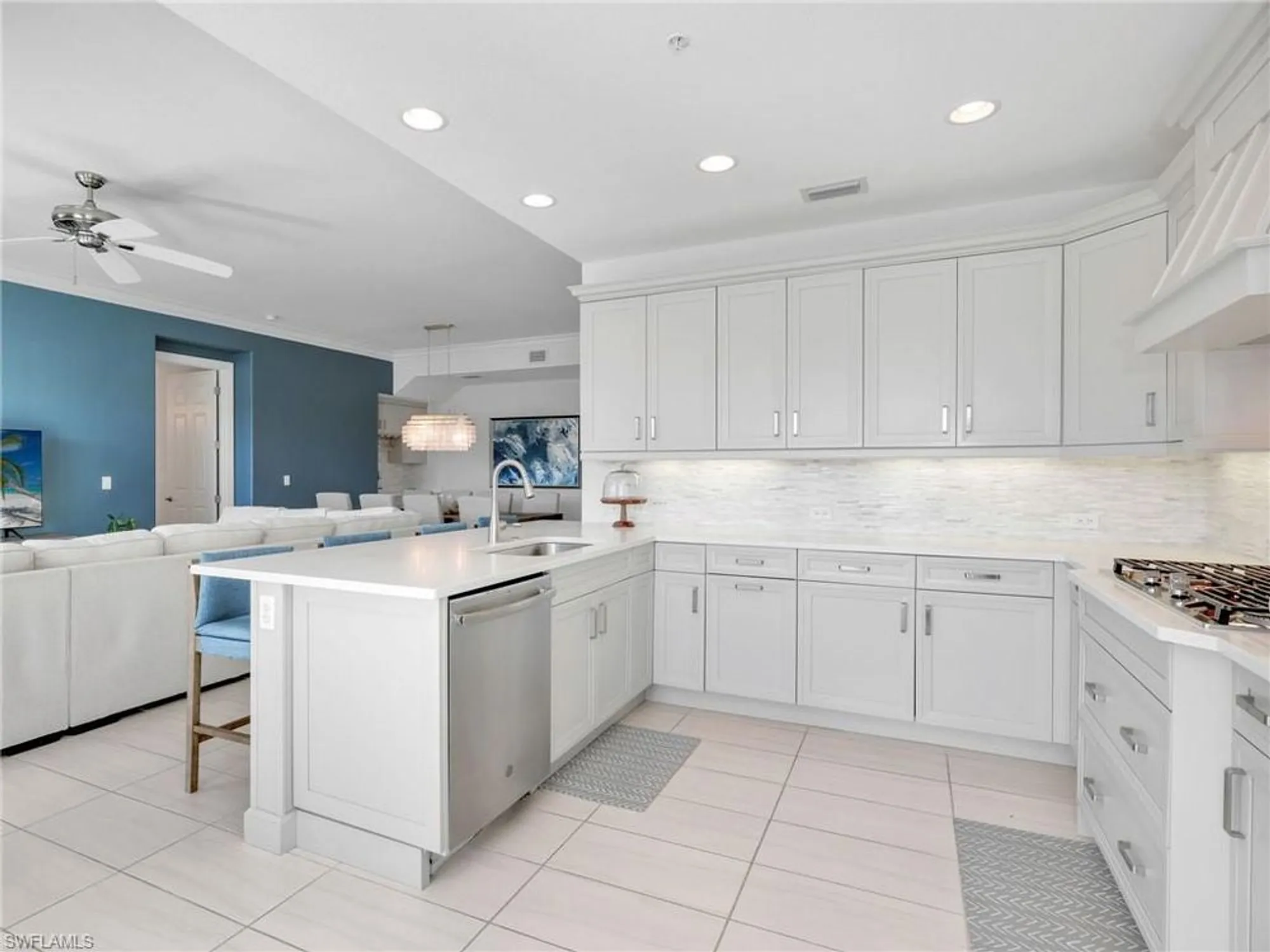 Property Slideshow image 29 of 49 | 8012 signature club cir unit 101, Naples, FL, 34113